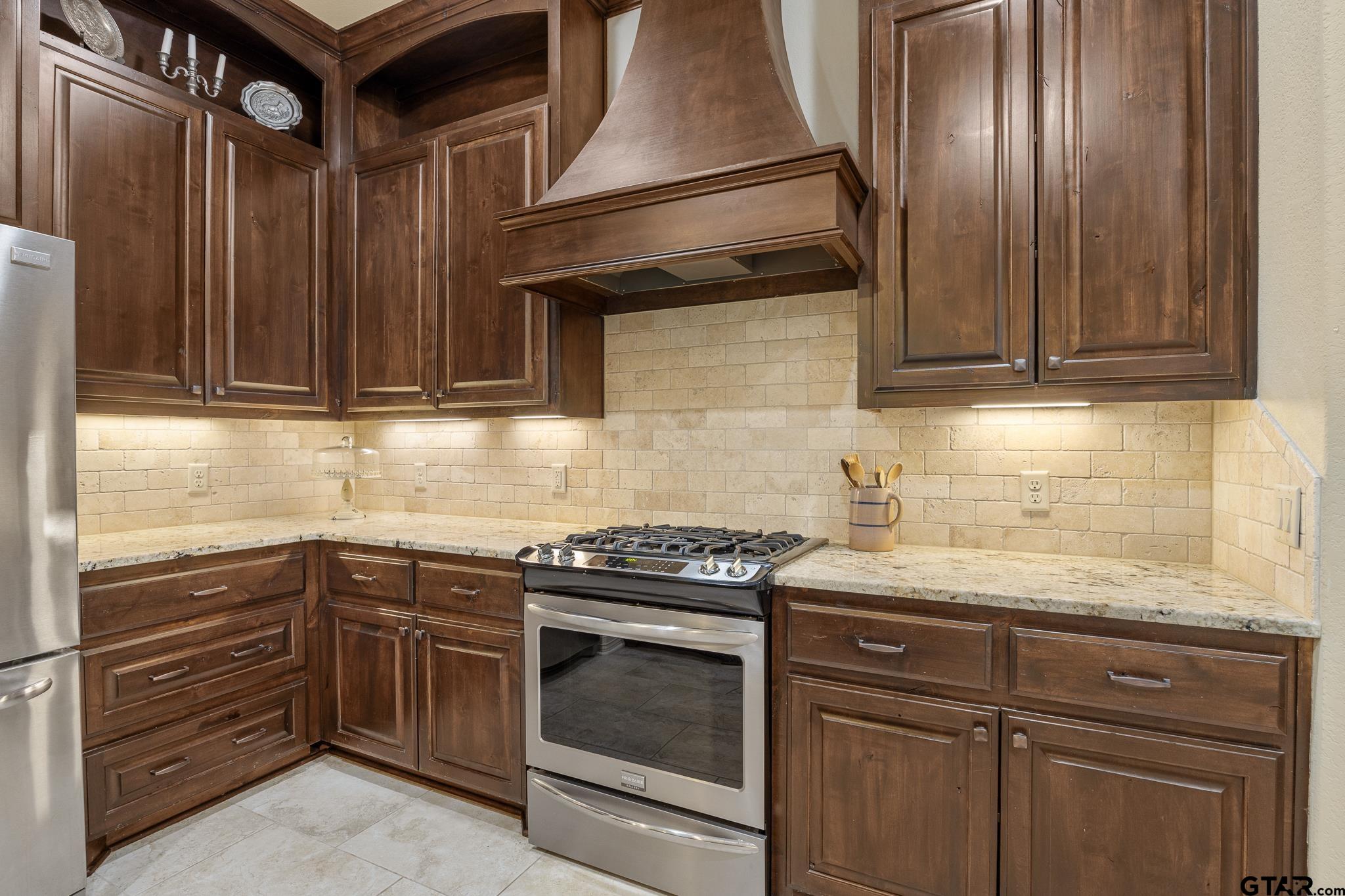 Tyler, Texas 75707, United States, 3 Bedrooms Bedrooms, ,2 BathroomsBathrooms,Residential,Active,118694