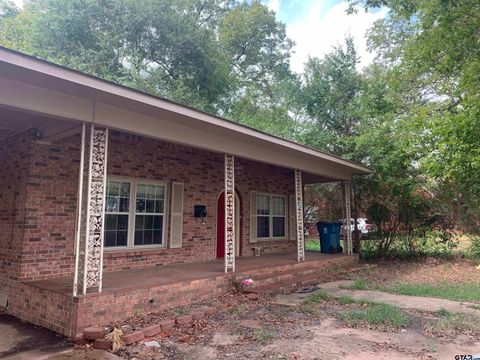 A home in Rusk