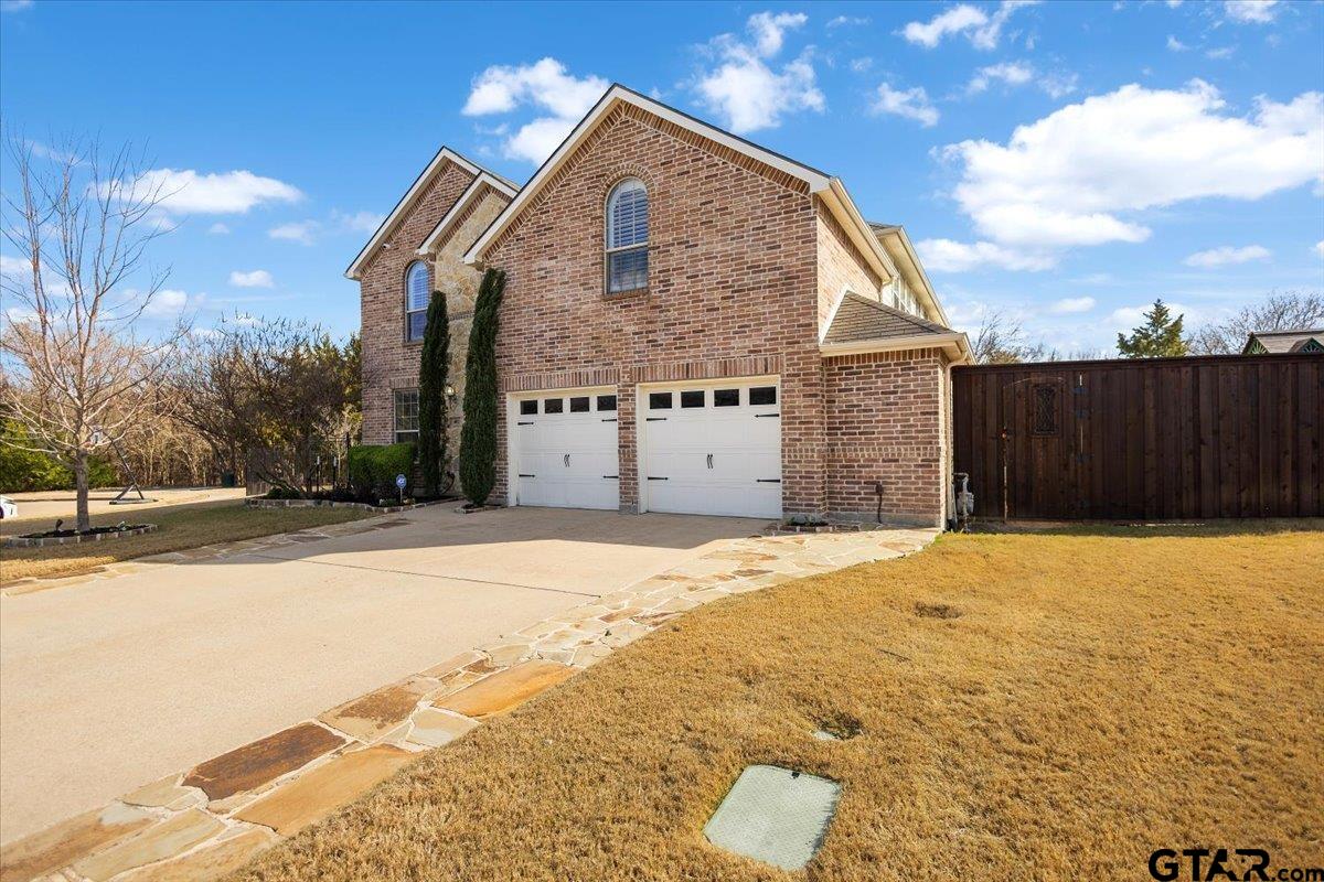 401 Boxwood