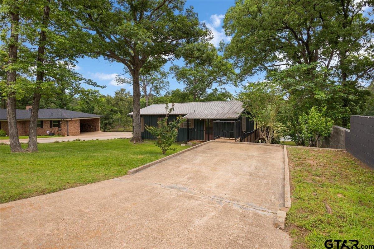 325 Tangier Rd.