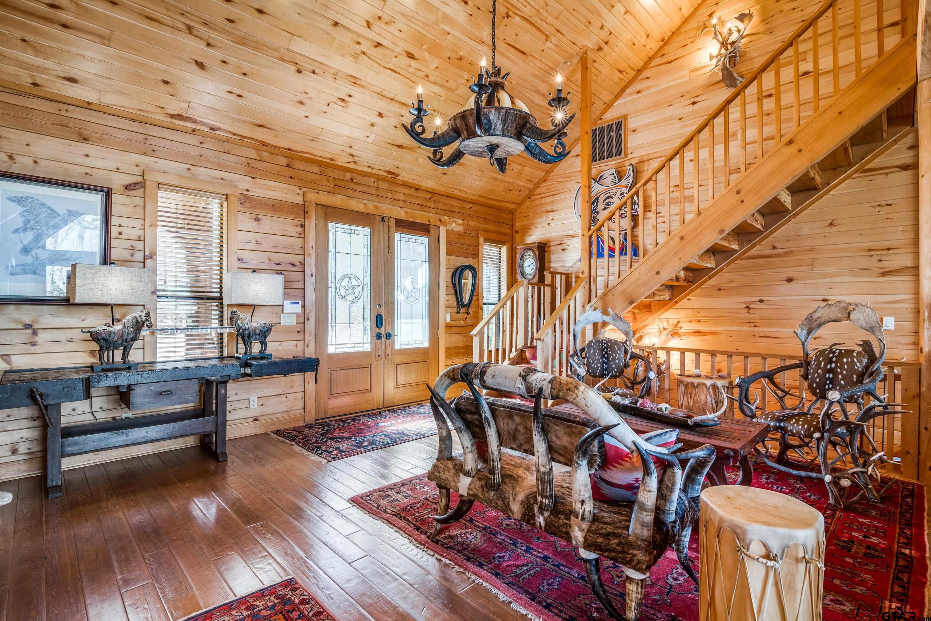 206 Dogwood Pt