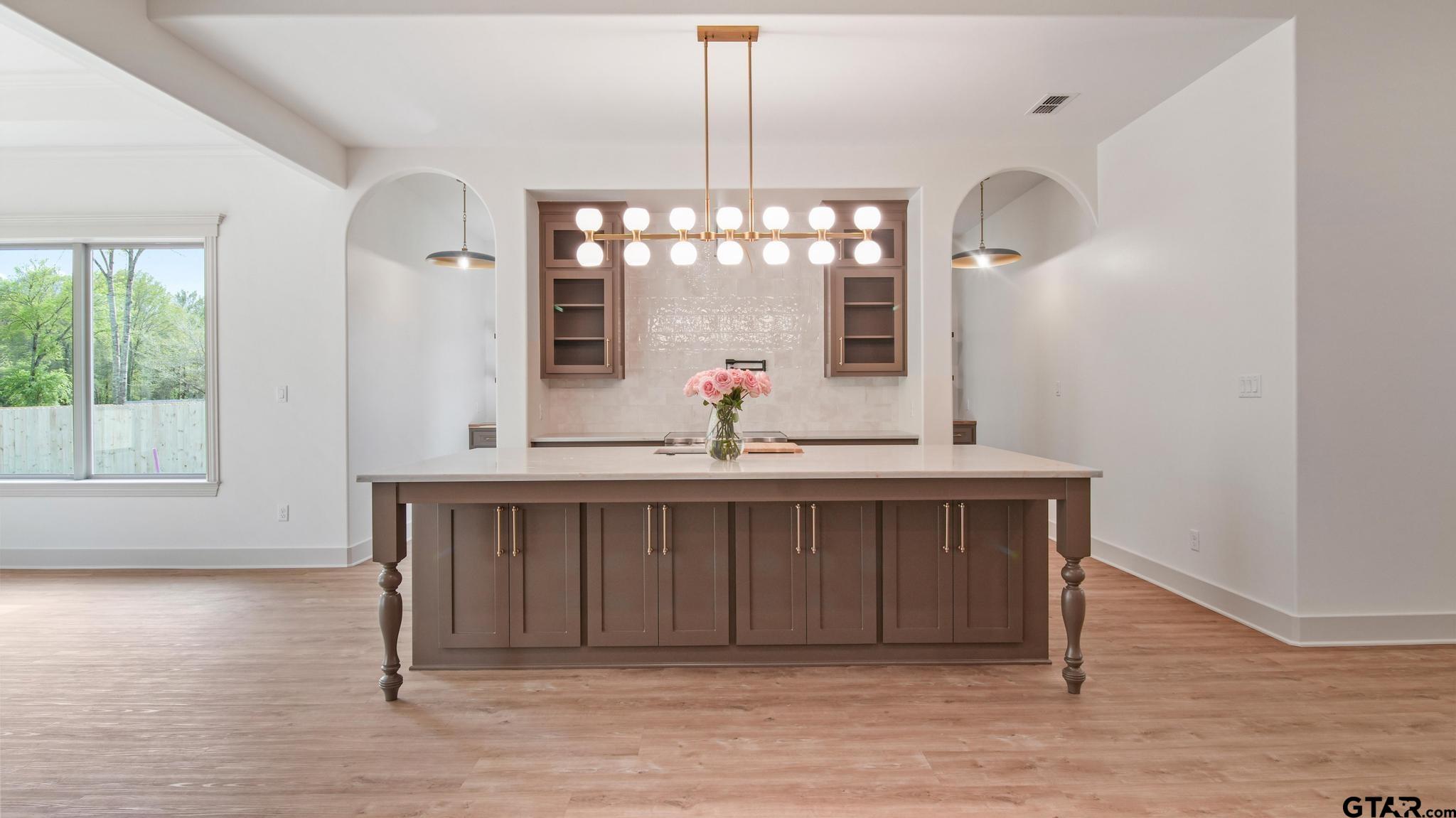 20964 Patriot Circle