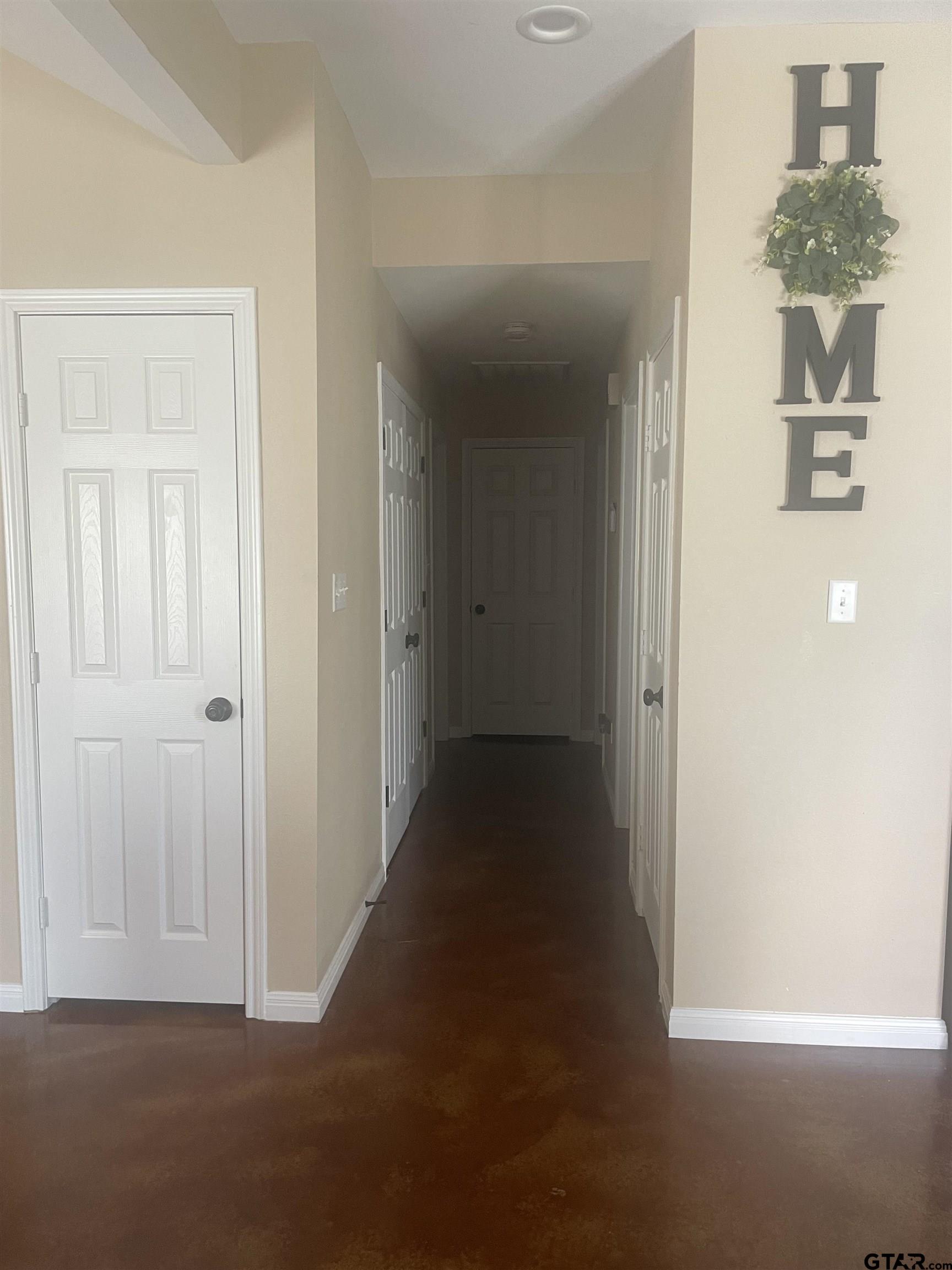 16577 Highway 31 East