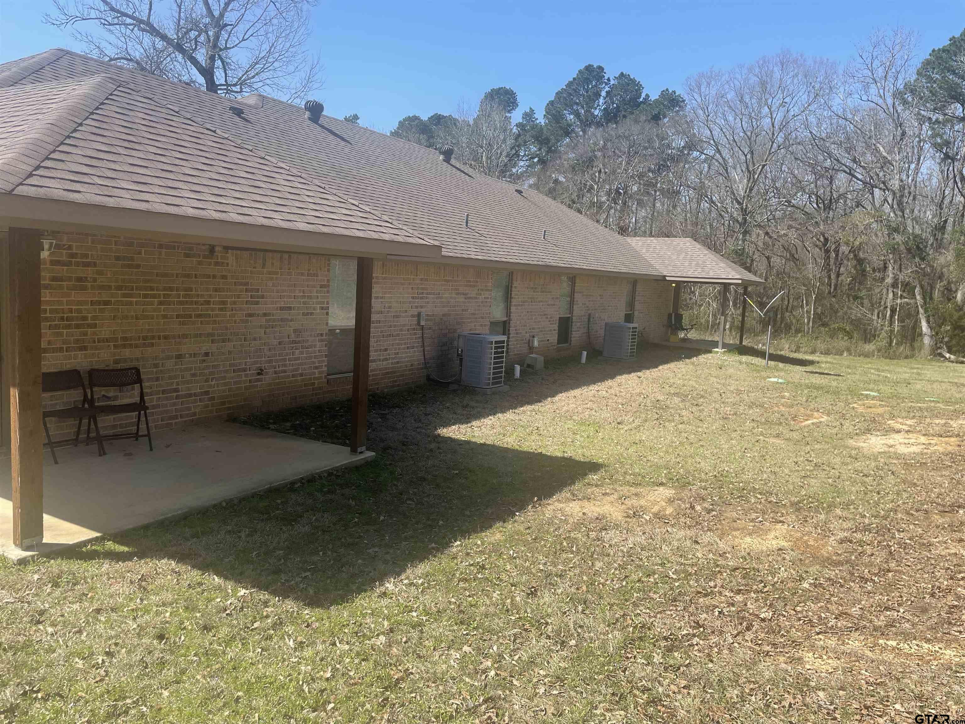 16577 Highway 31 East