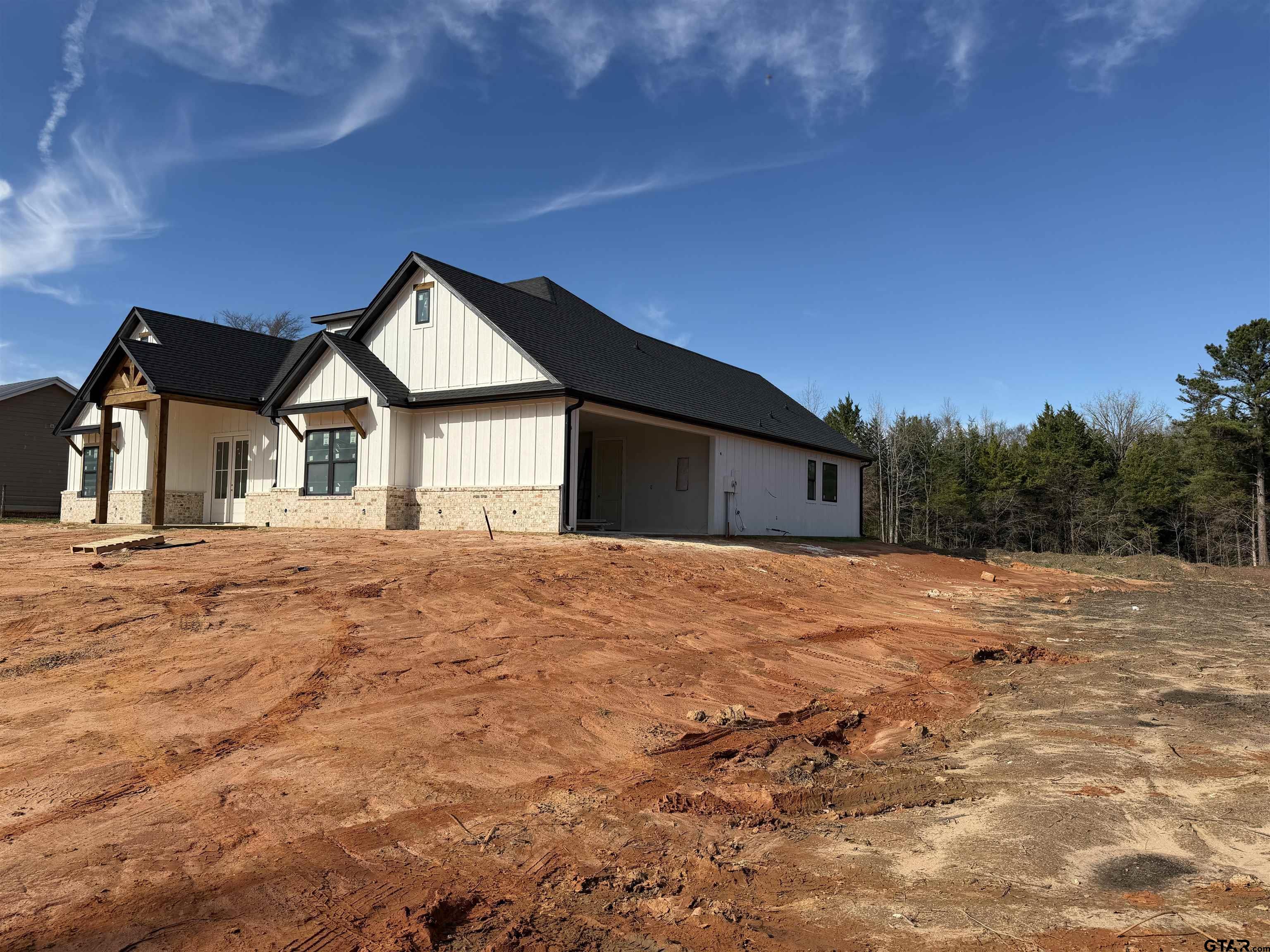 18235 County Road 295