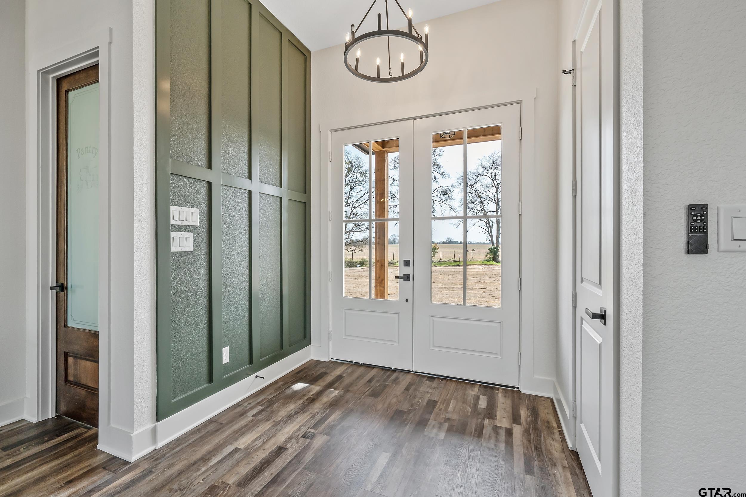 18235 County Road 295