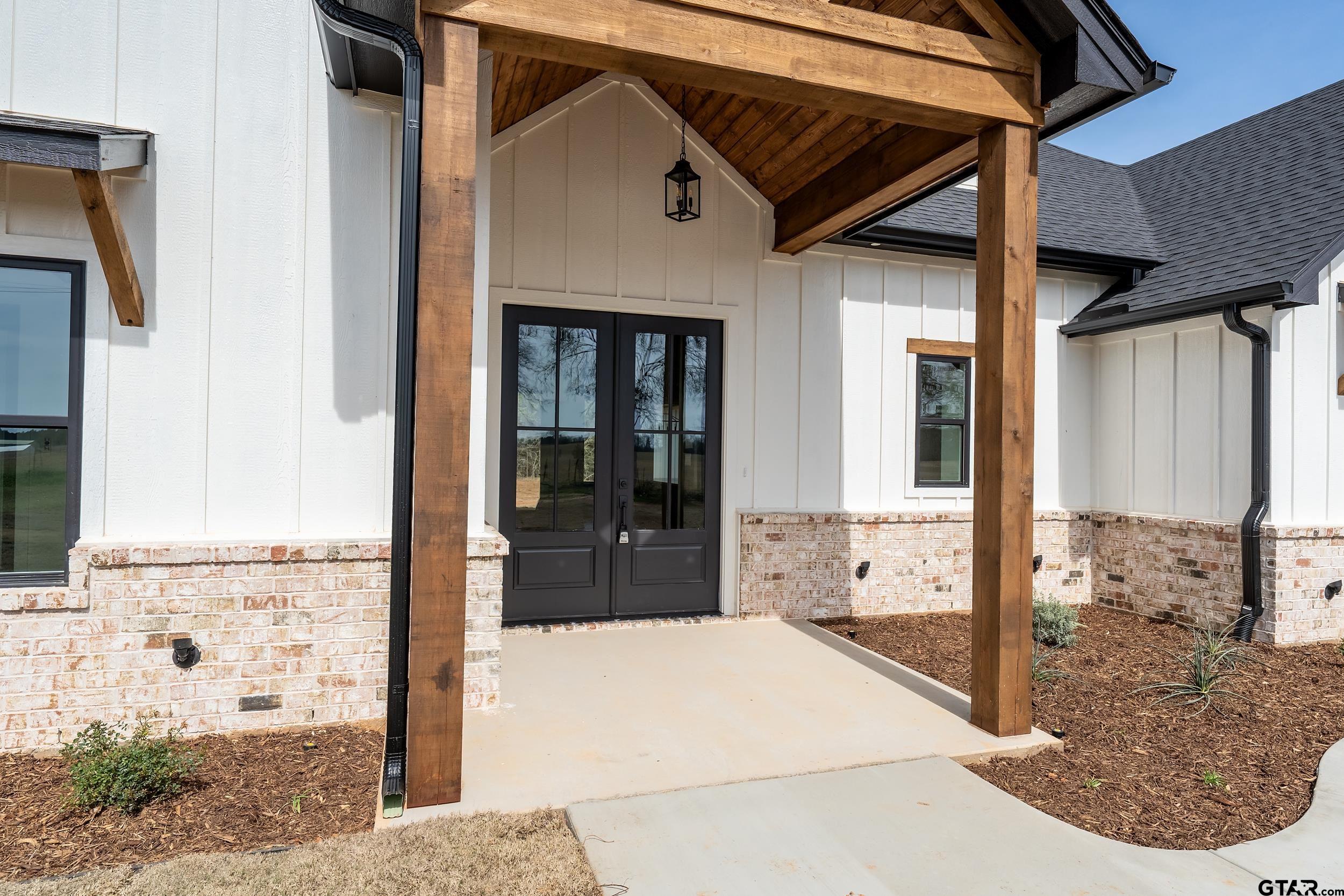 18235 County Road 295