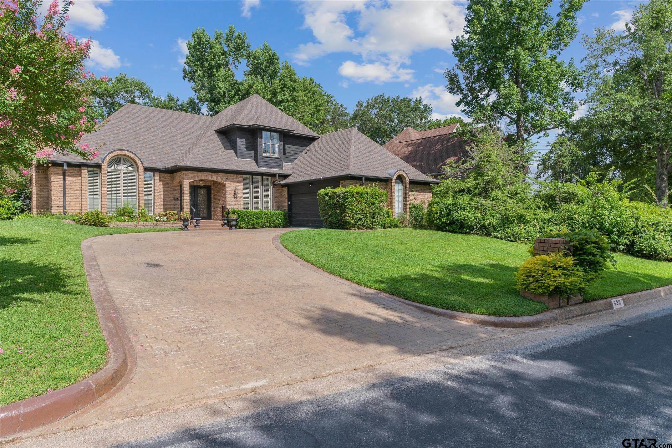 6307 Shady Oaks Dr.