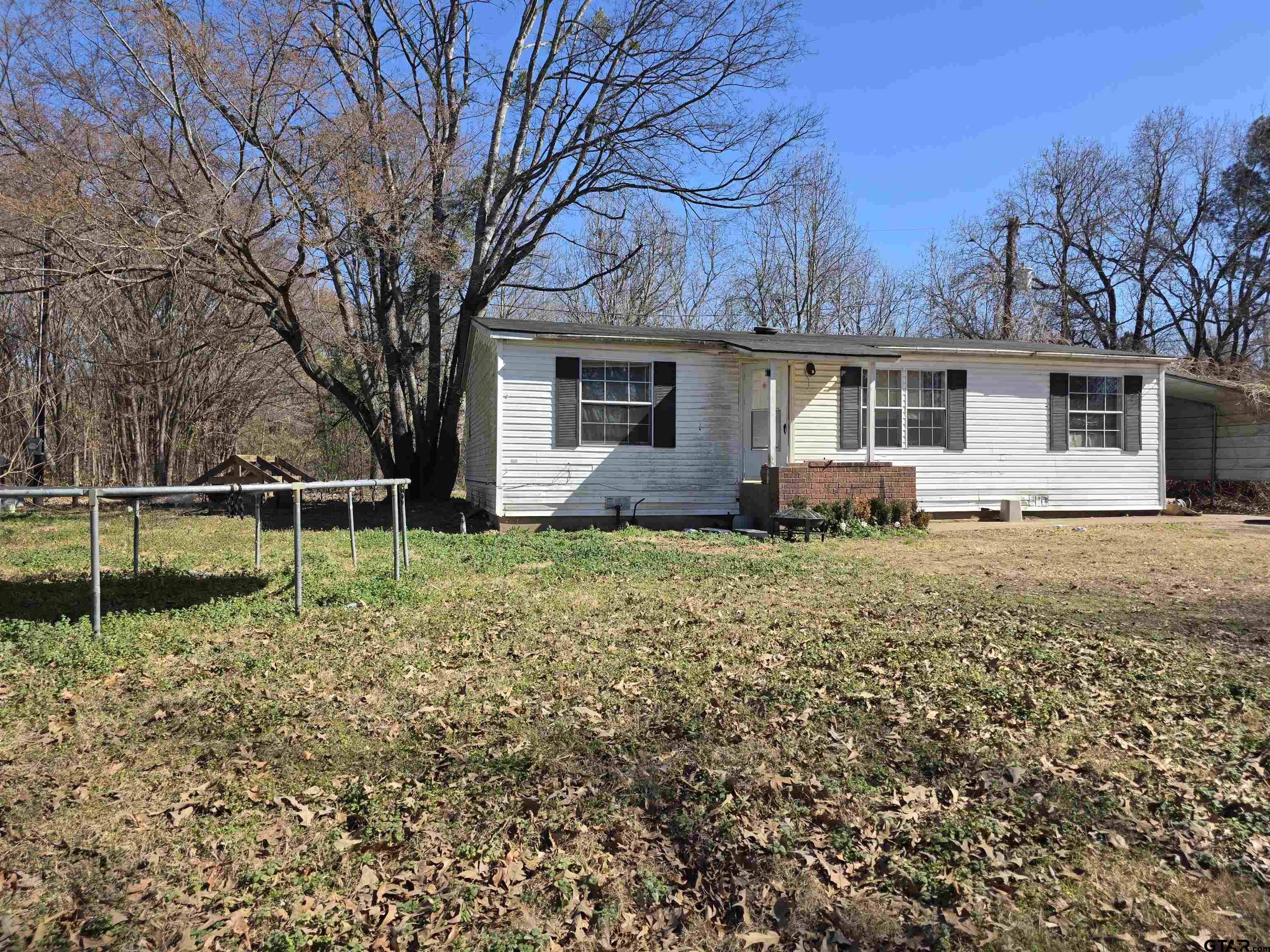 537 & 551 County Road 1418