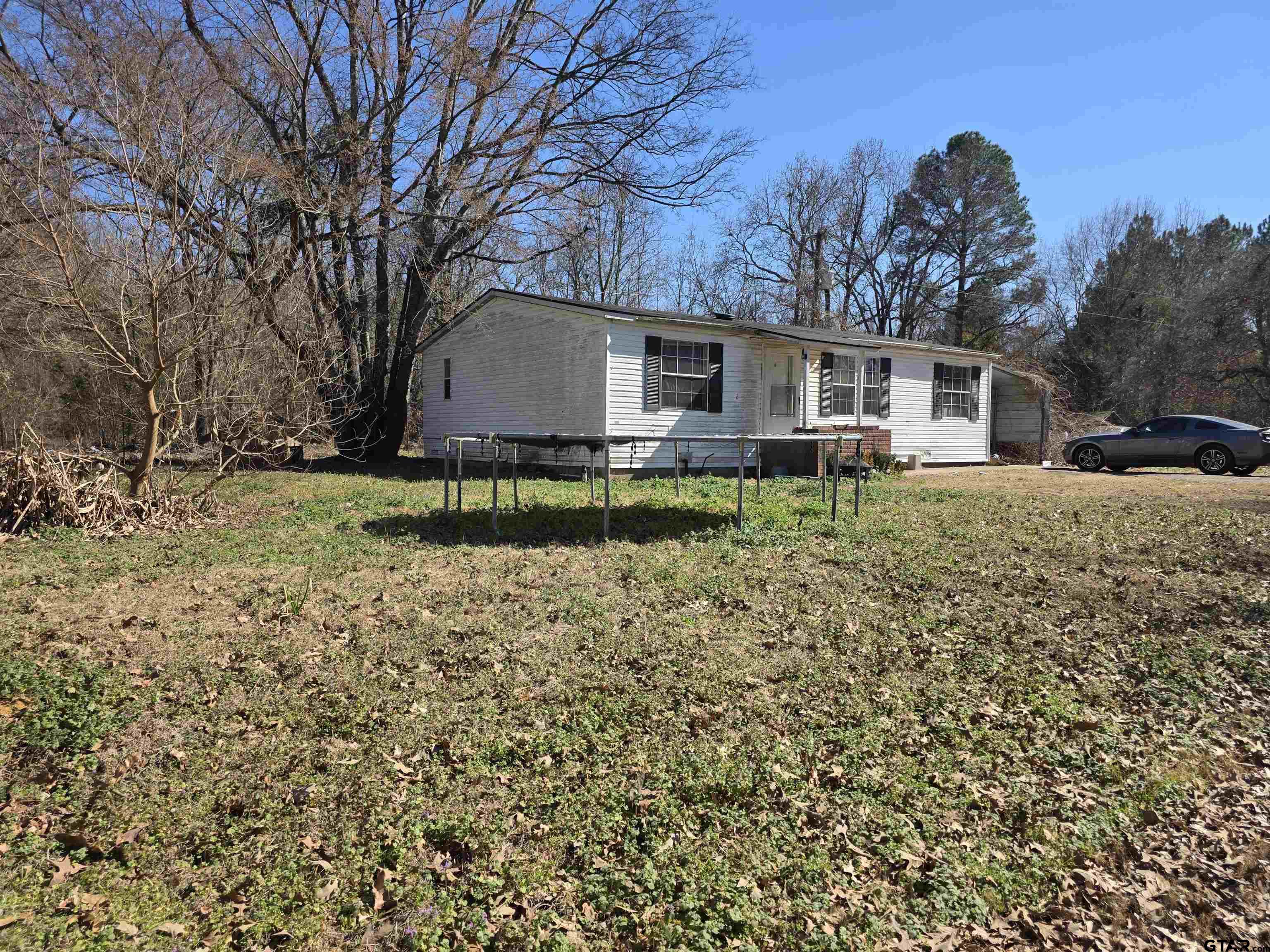 537 & 551 County Road 1418