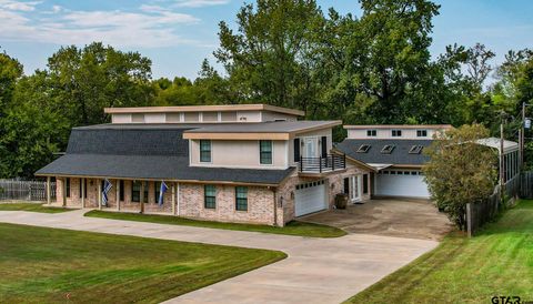 A home in Mount Pleasant