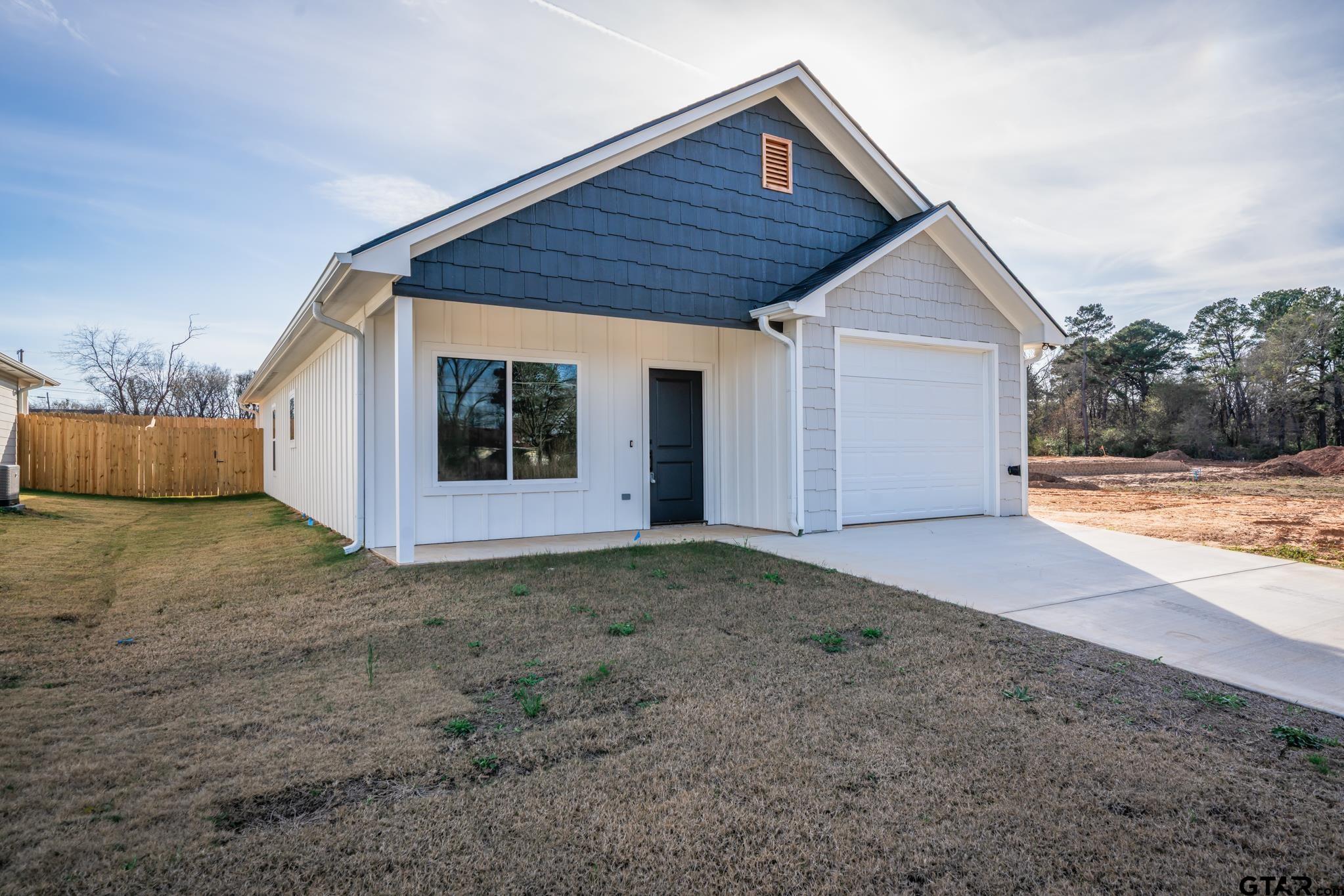 392 Alexander Street