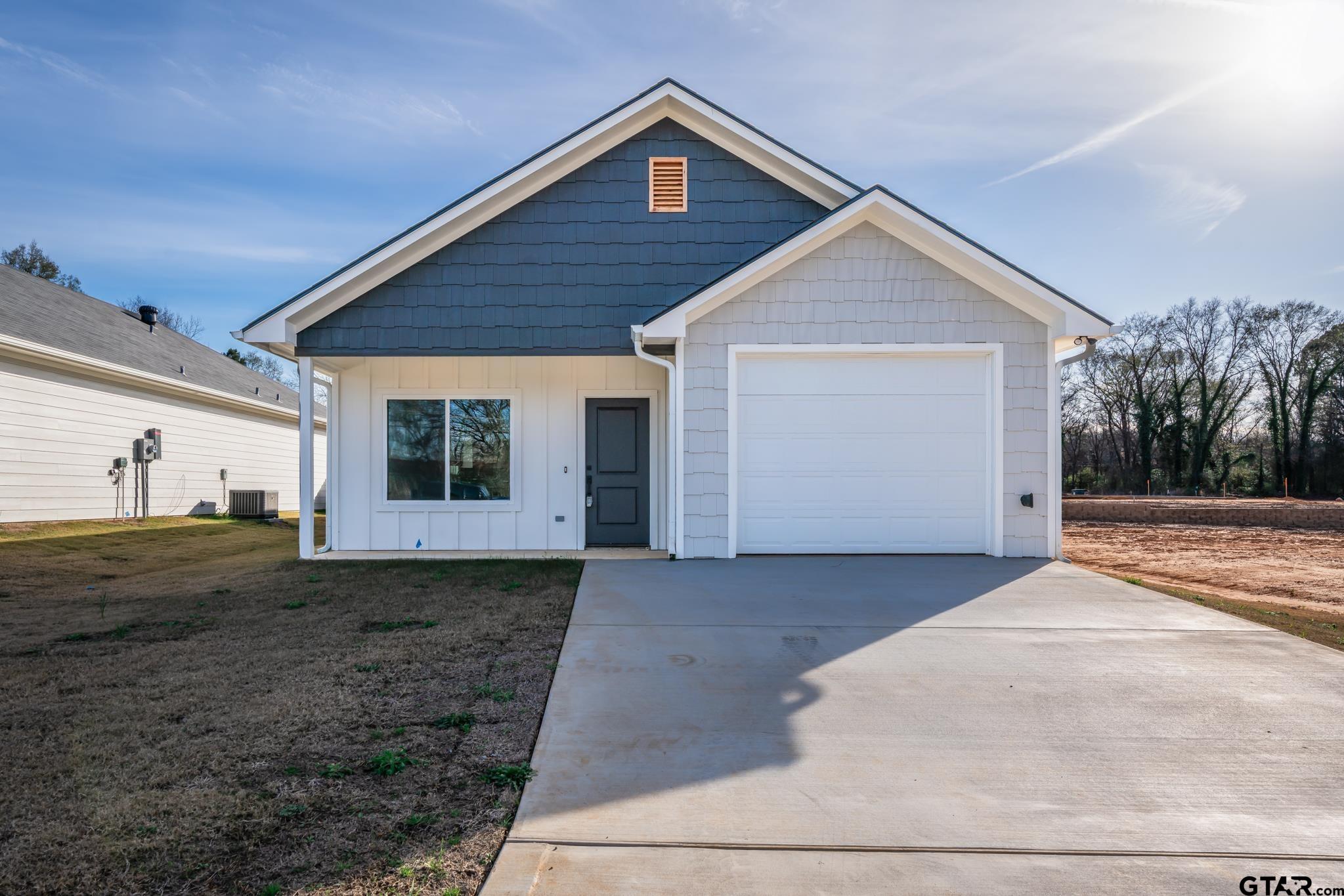 392 Alexander Street