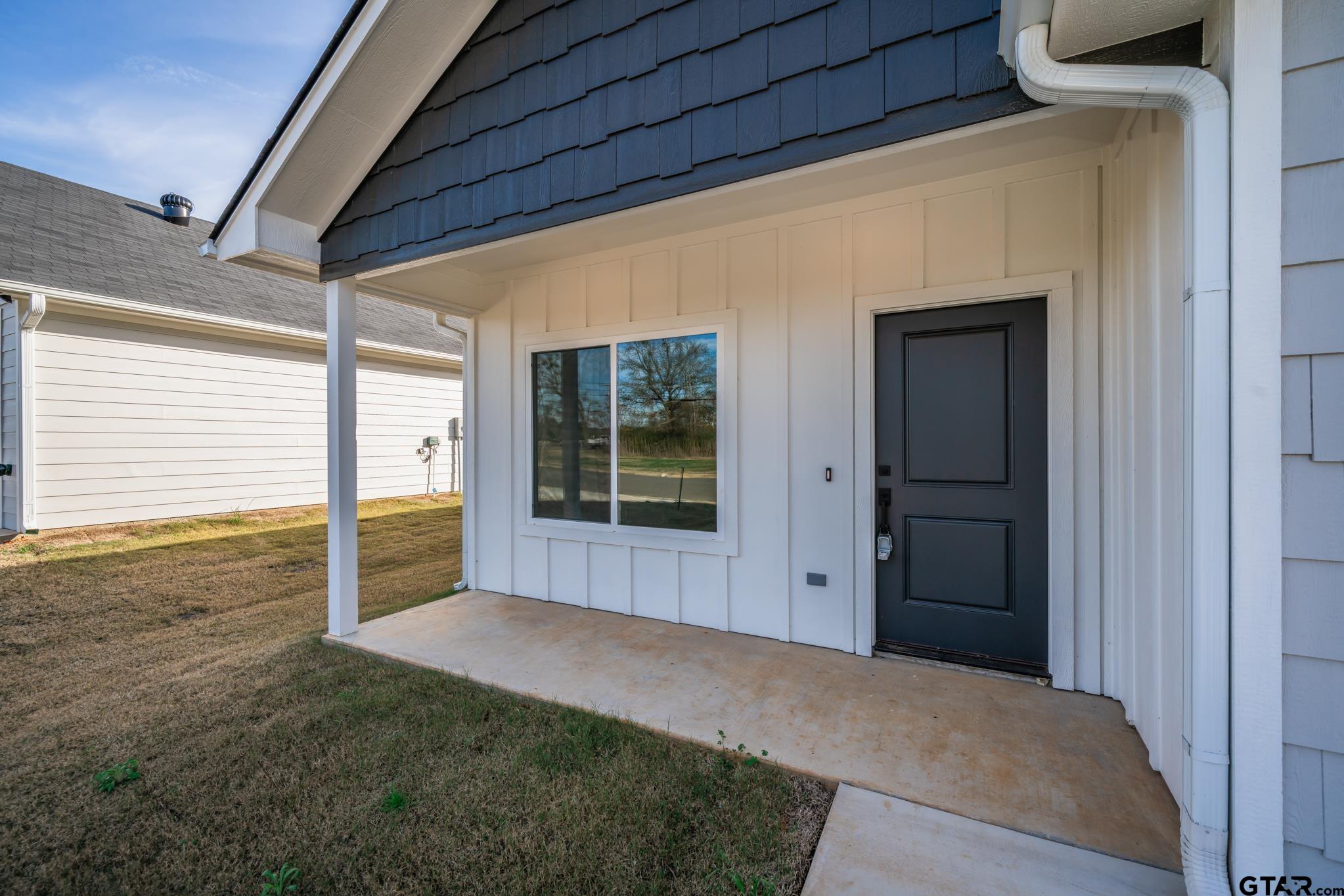 392 Alexander Street