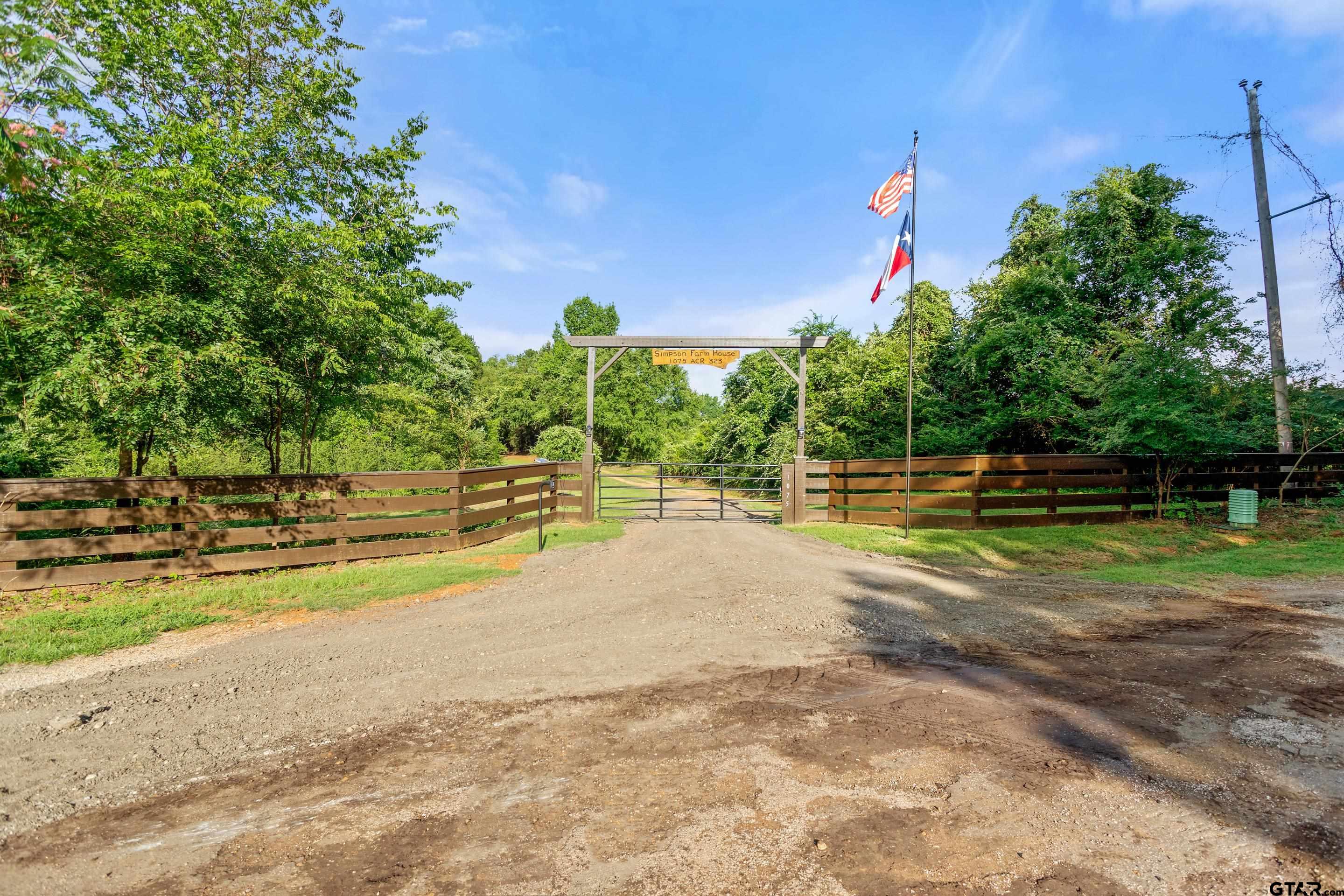 1075 Anderson Co Road 323