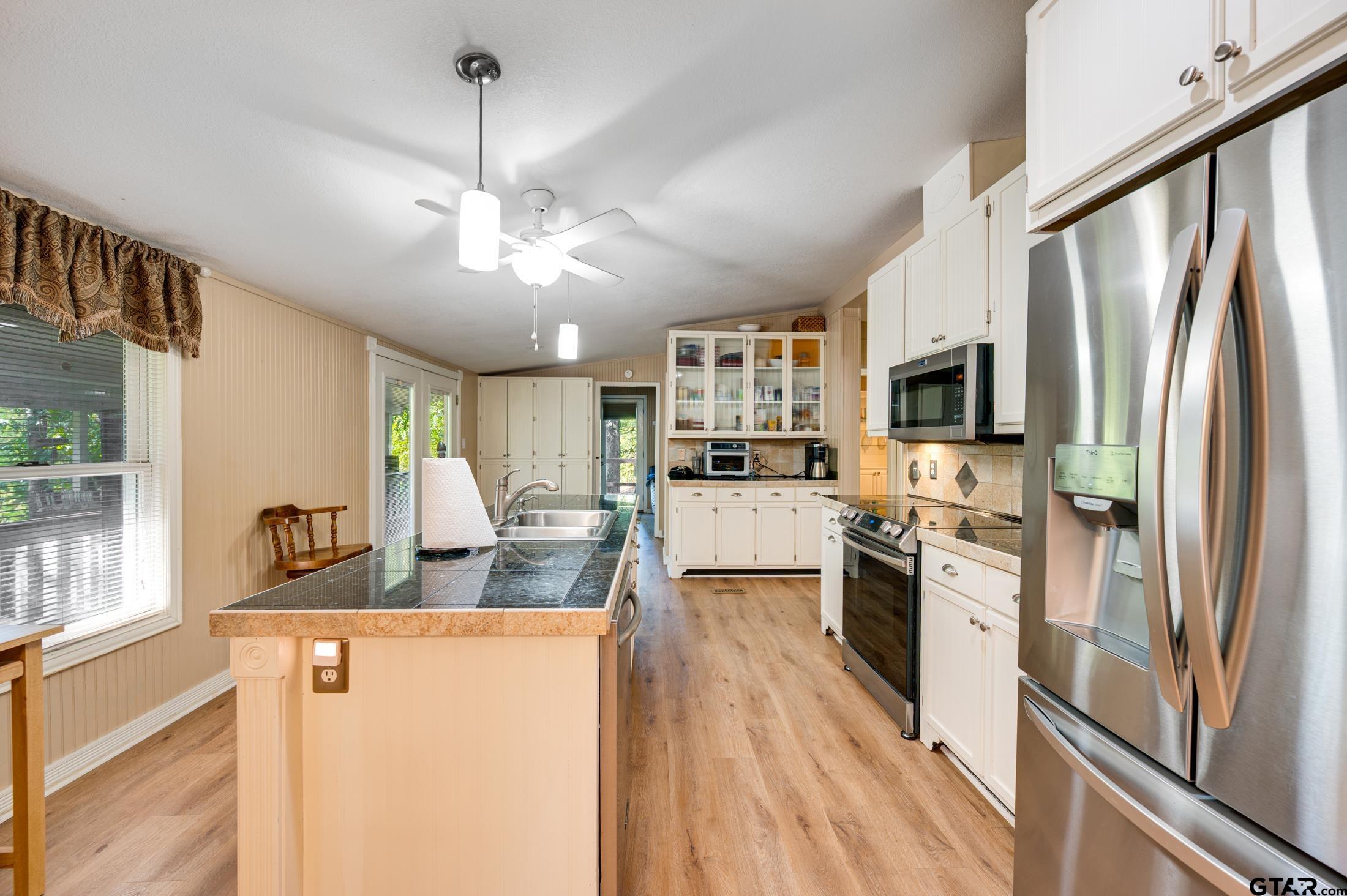 4491 S FM 2869