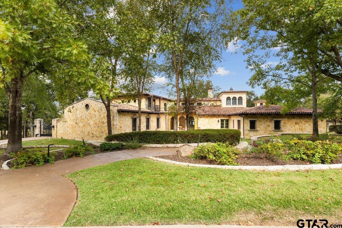 4573 Cascades Shoreline Dr