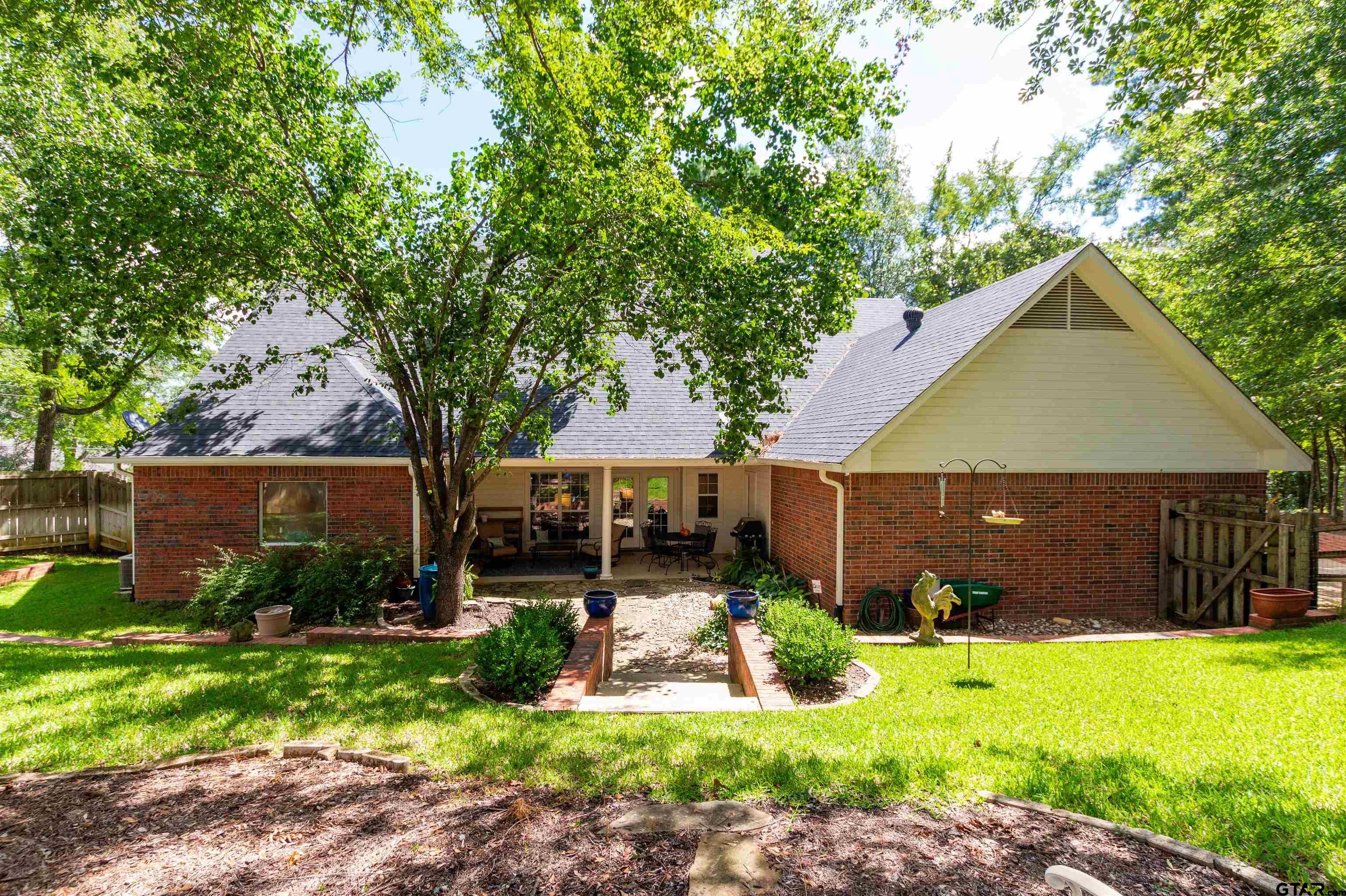 1311 Tall Timber Dr