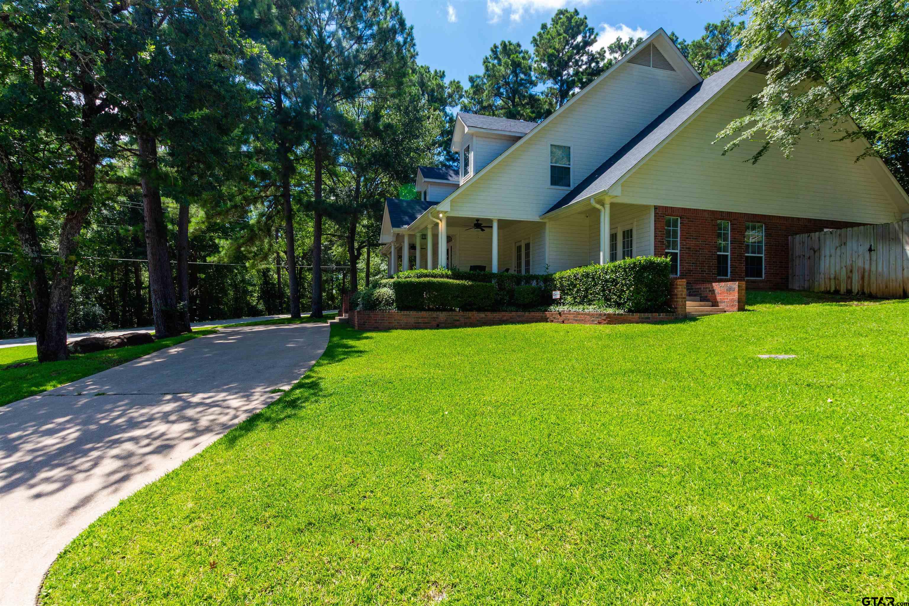 1311 Tall Timber Dr