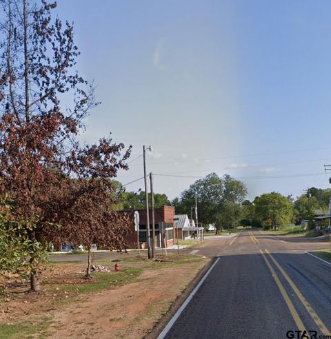 ONE CENTRAL AVE Marietta TX 75566