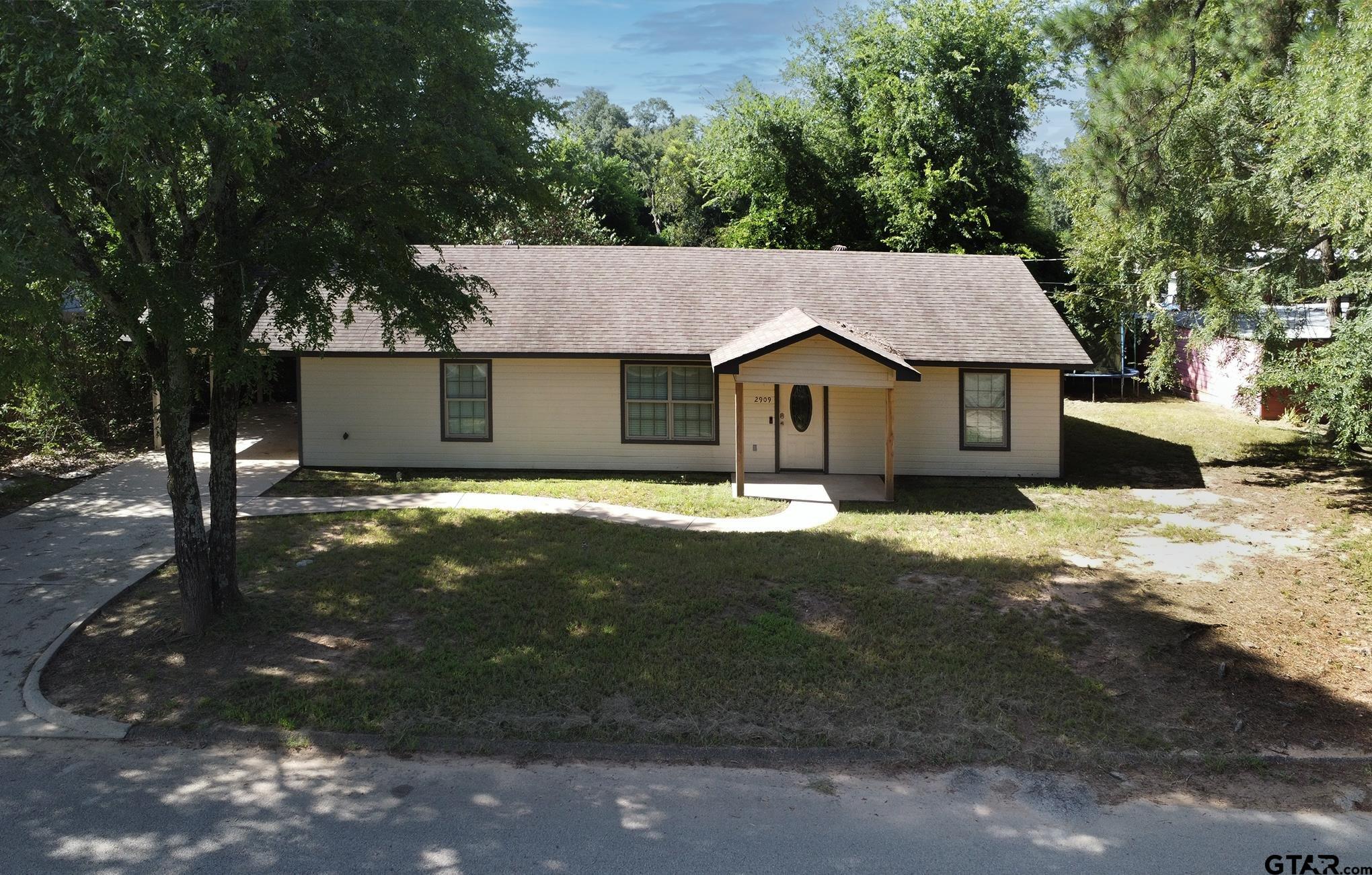 2909 W Gay Ave