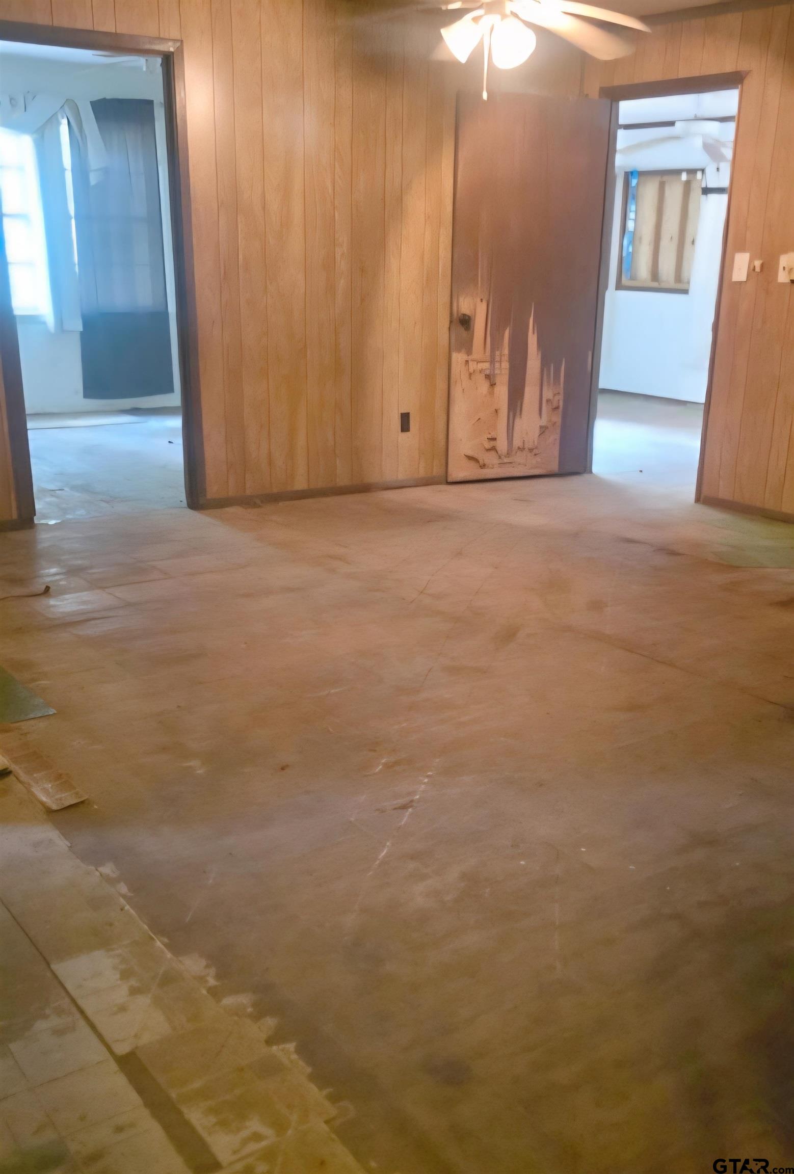 20754 W Grove Club Lake Road