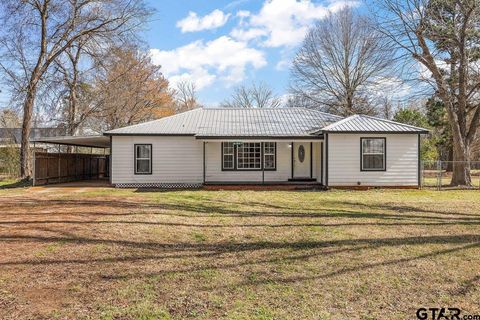 A home in Rusk