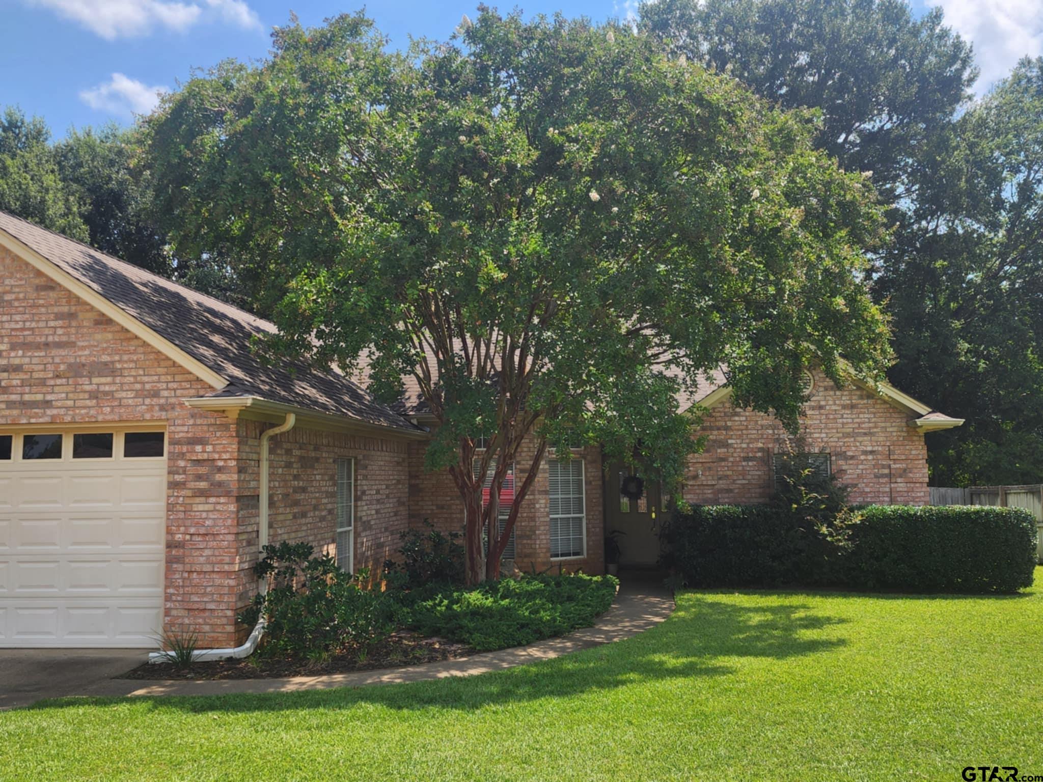 203 Merri Ln
