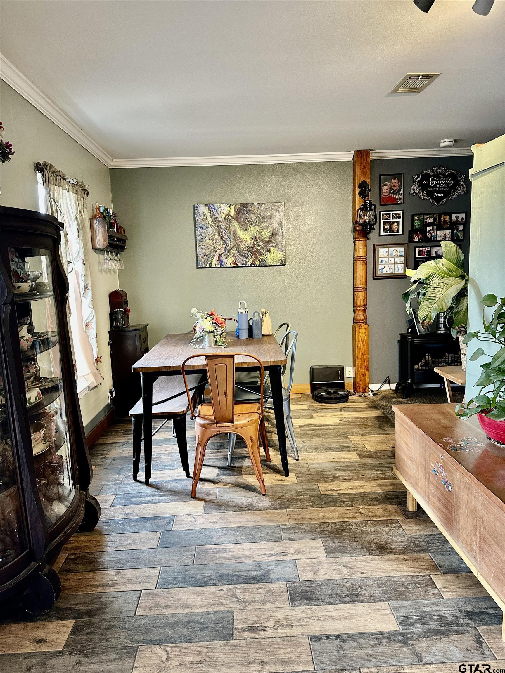 2620 N State Highway 37