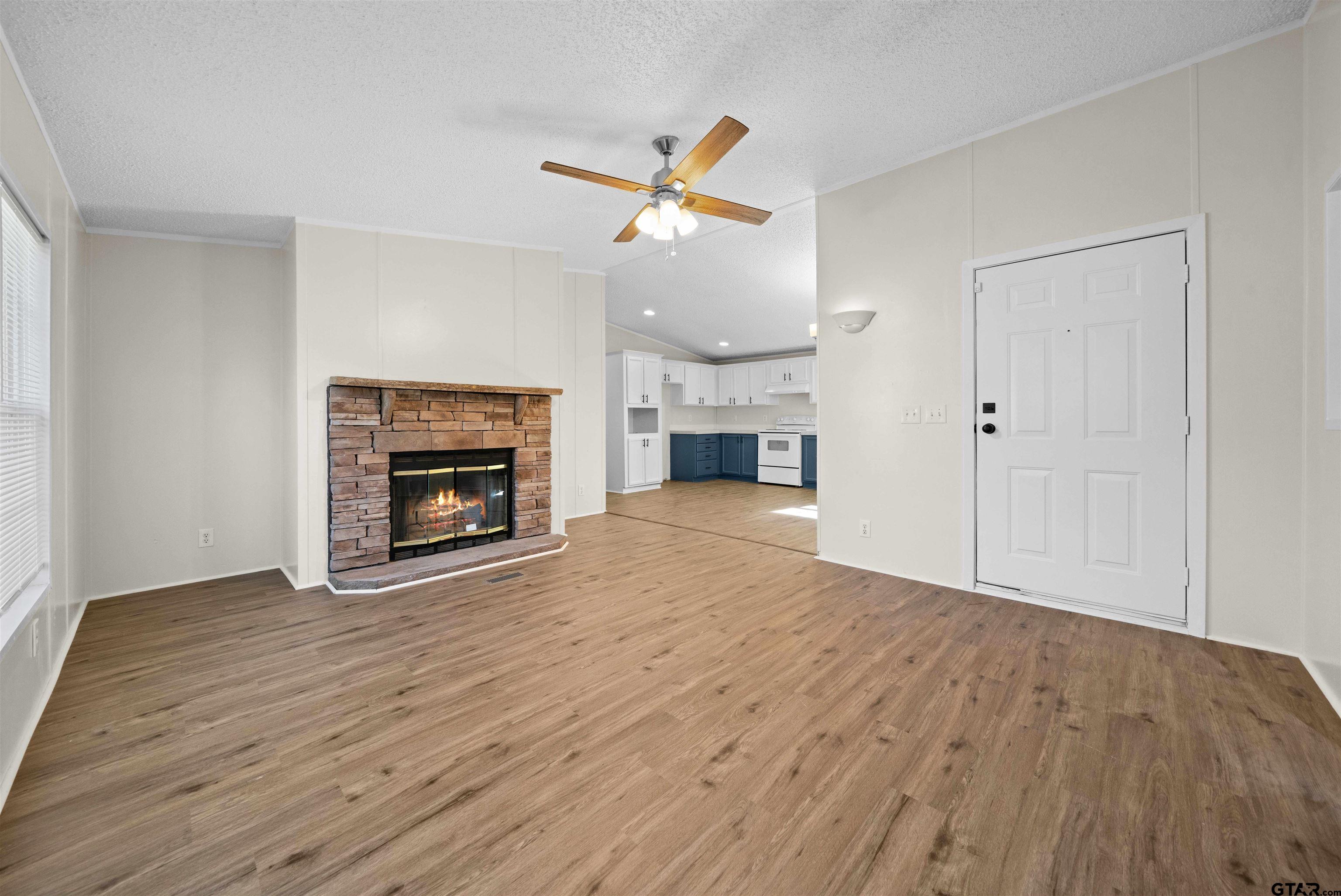 10450 Peterson