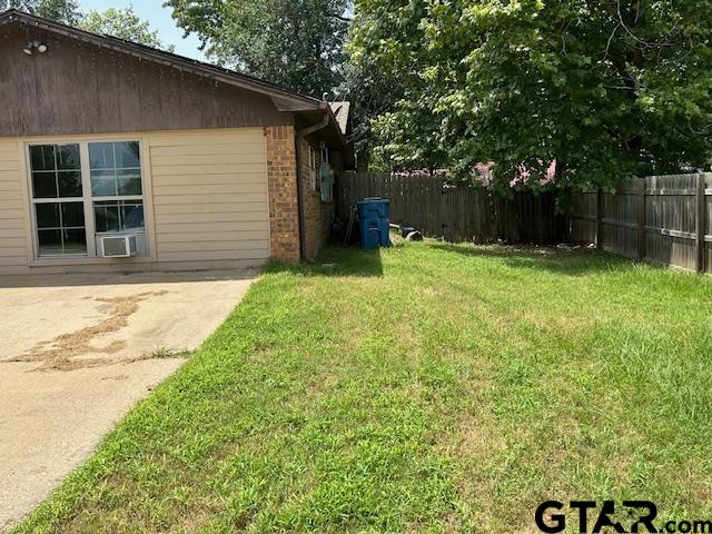 Jacksonville, Texas 75766, United States, 3 Bedrooms Bedrooms, ,2 BathroomsBathrooms,Residential,Pending,48310