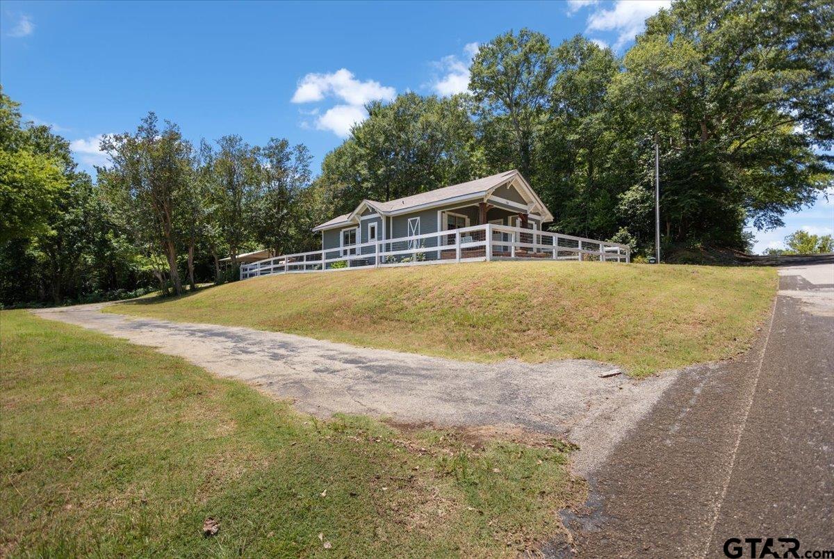 311 Johnson Rd