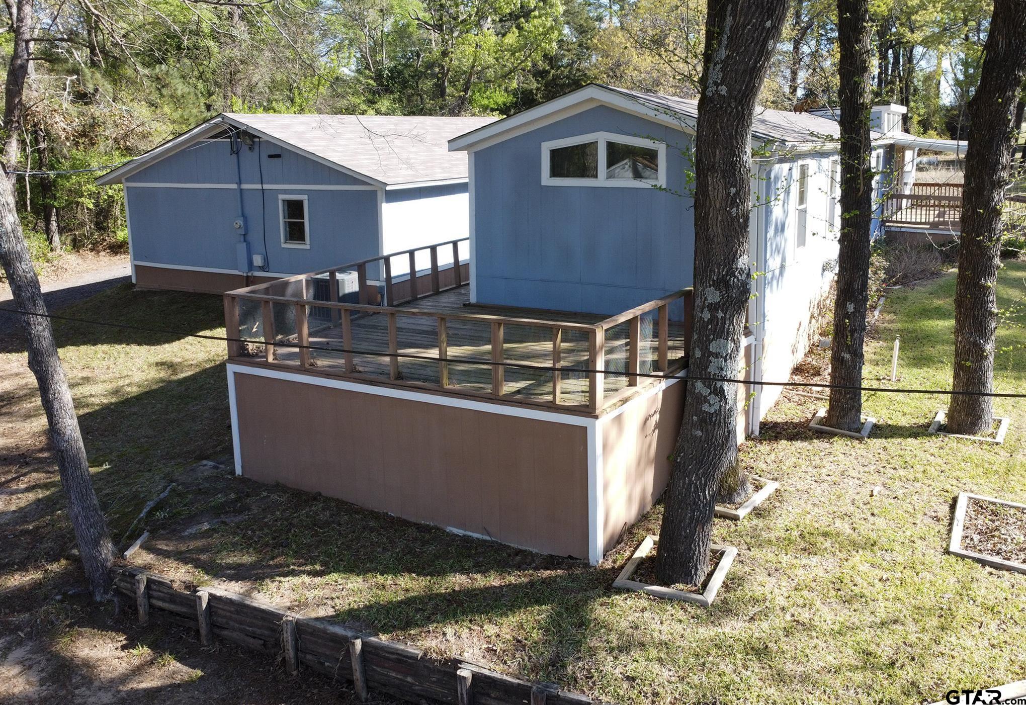 2781 Lake Breeze Dr.