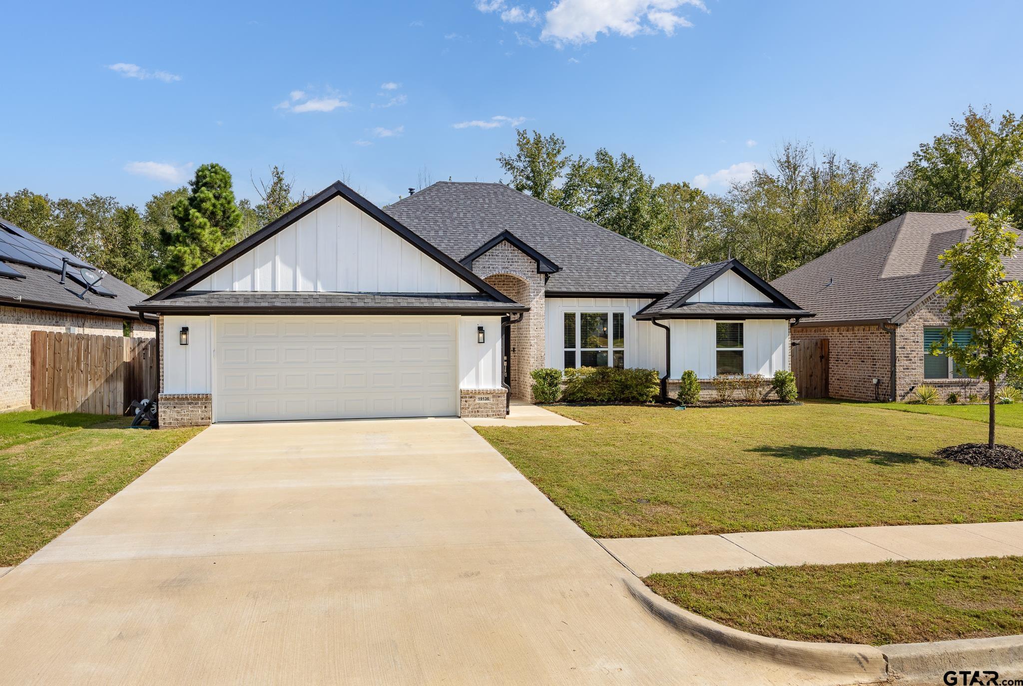 19136 Ambrosia Dr