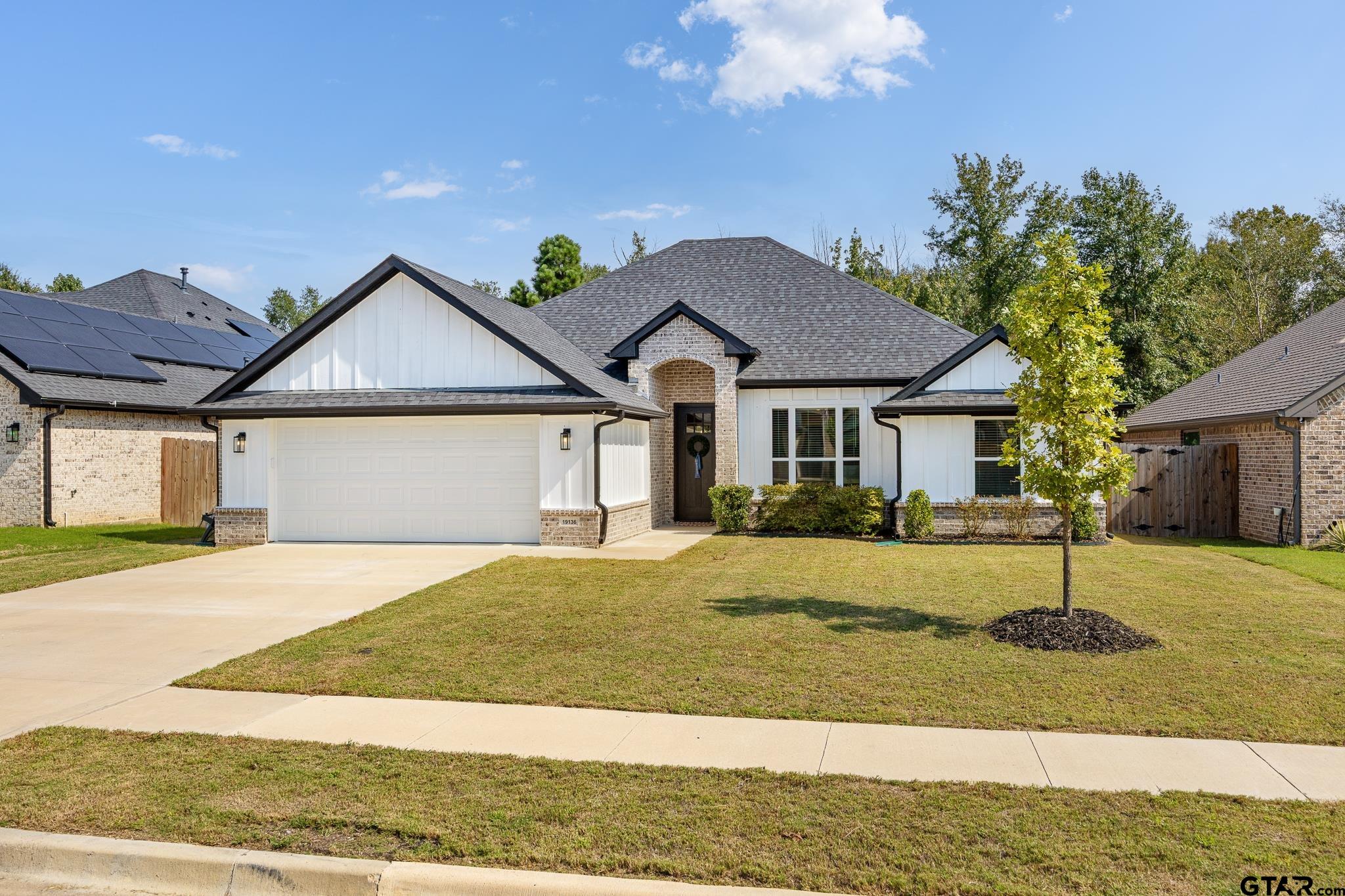 19136 Ambrosia Dr