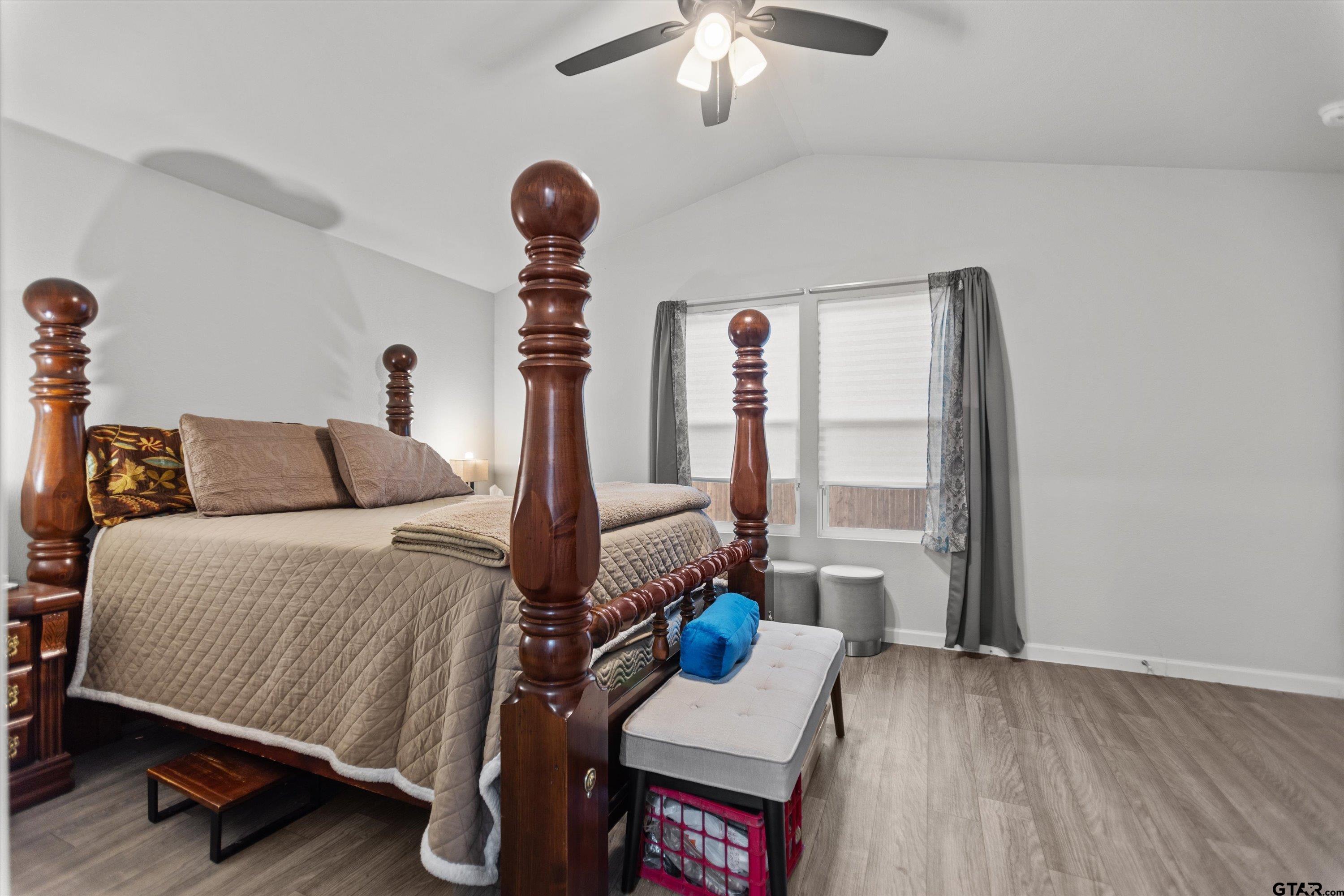 1106 Ripplewood Cir