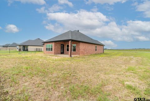 A home in Lindale