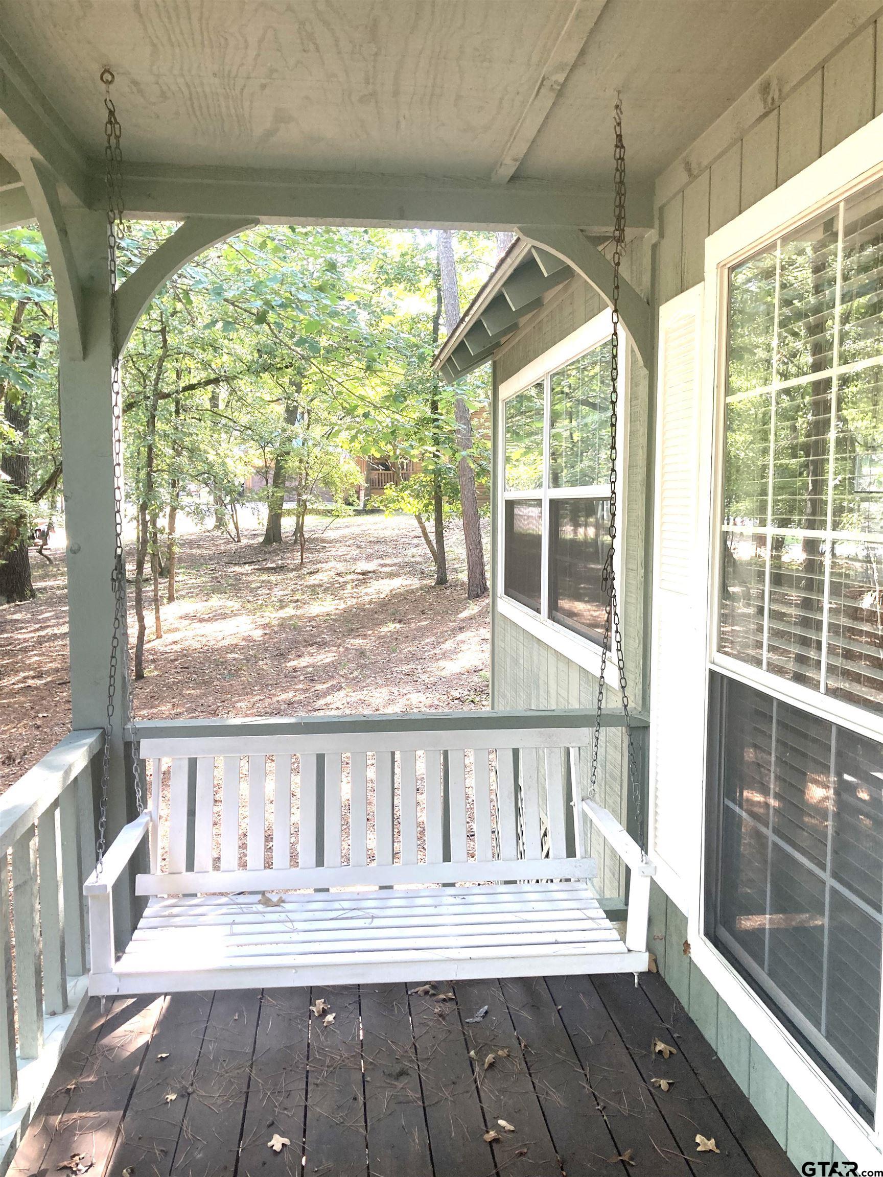 2682 Holly Trail East