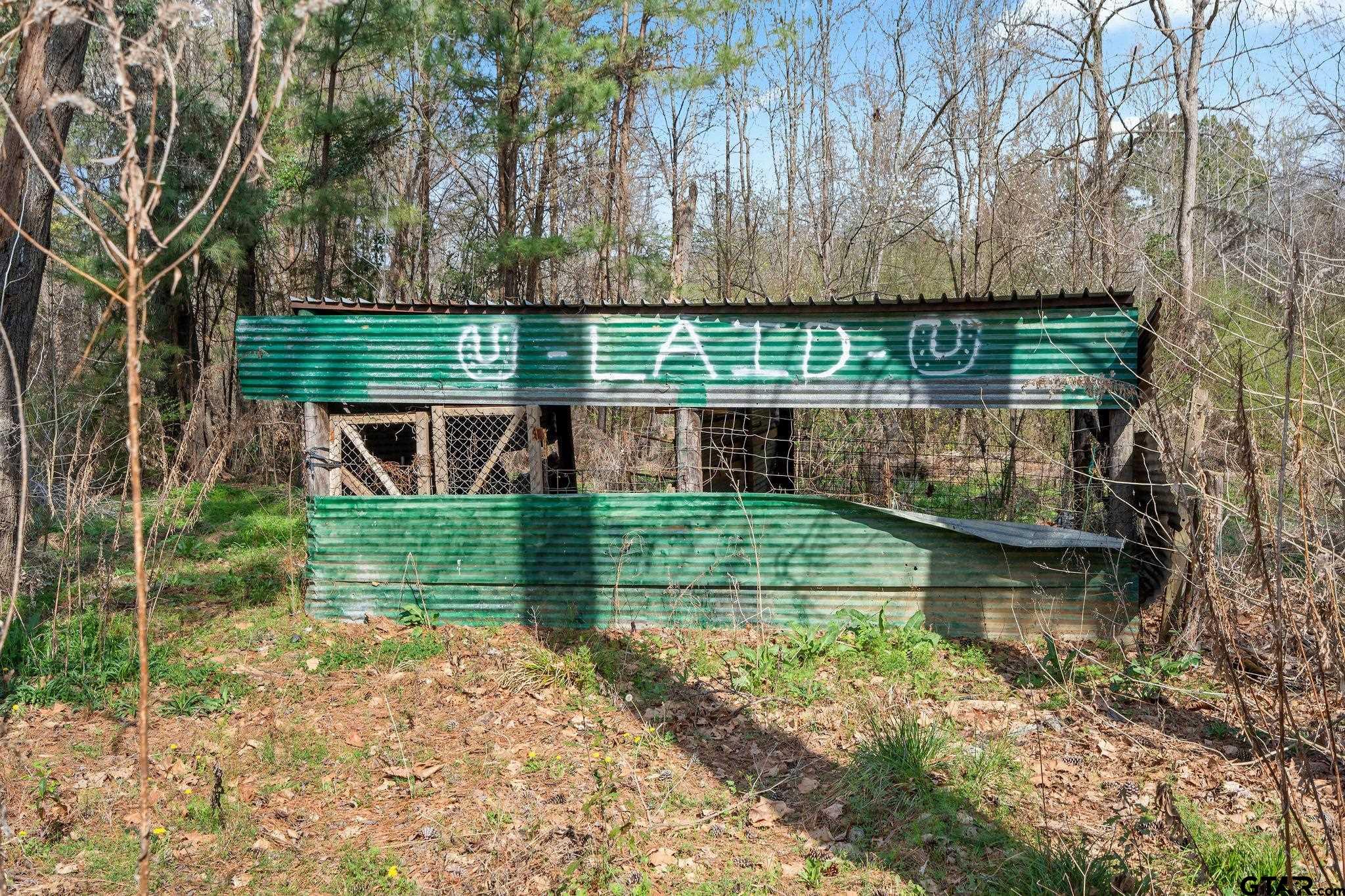 282 County Road 1100
