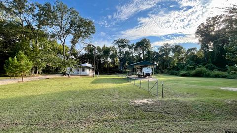 837 Red Bud Cir Bullard TX 75757