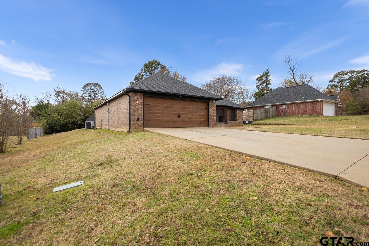 202 Spring Valley Rd