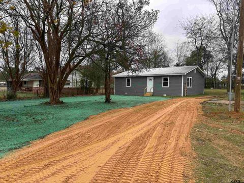 304 Fisher Street Alto TX 75925