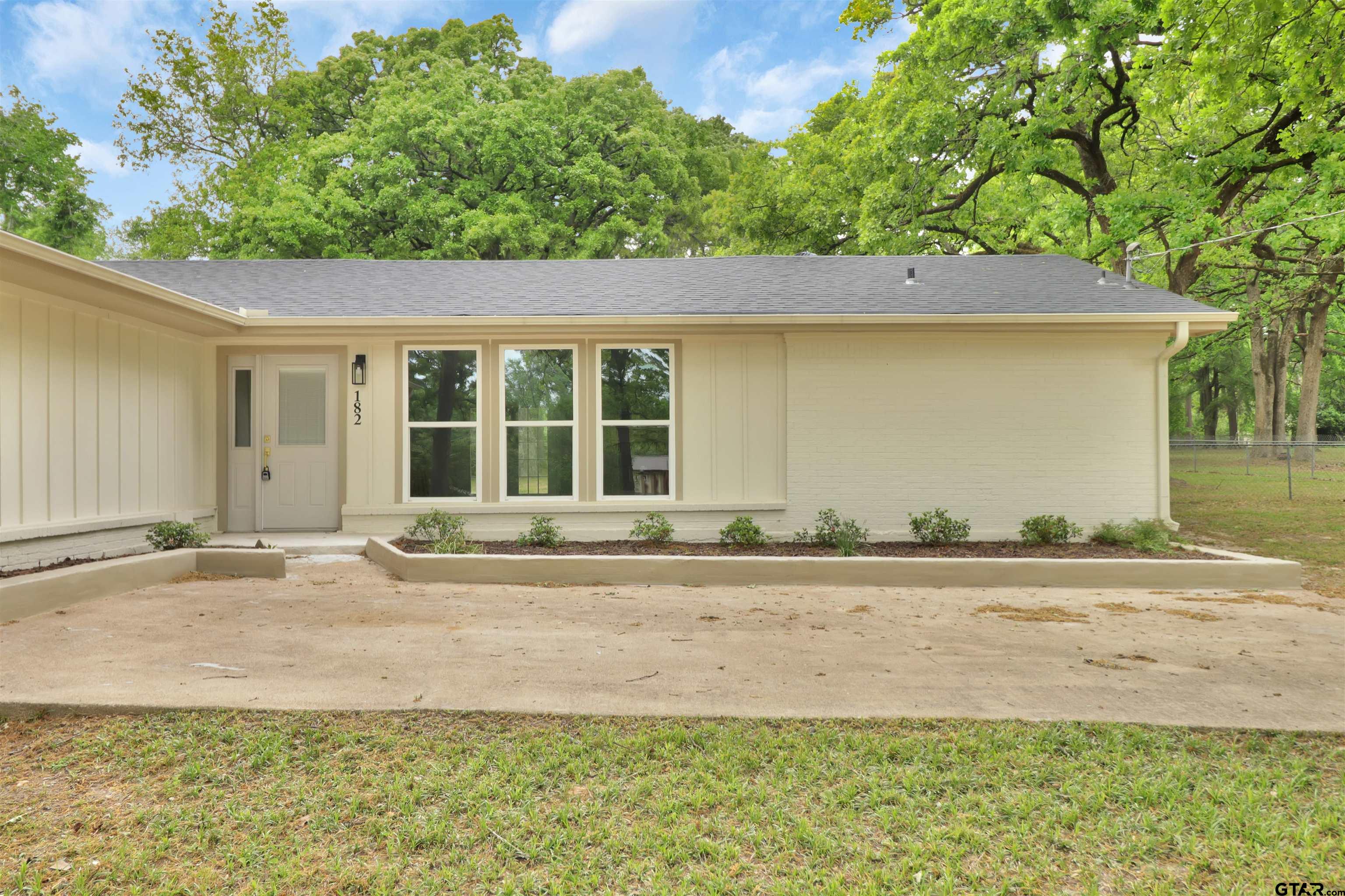 182 County Road 1329