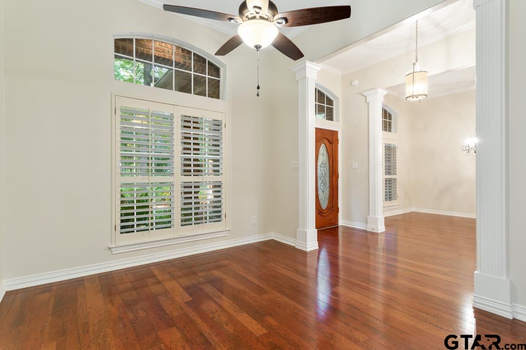 1620 Brookhollow Drive