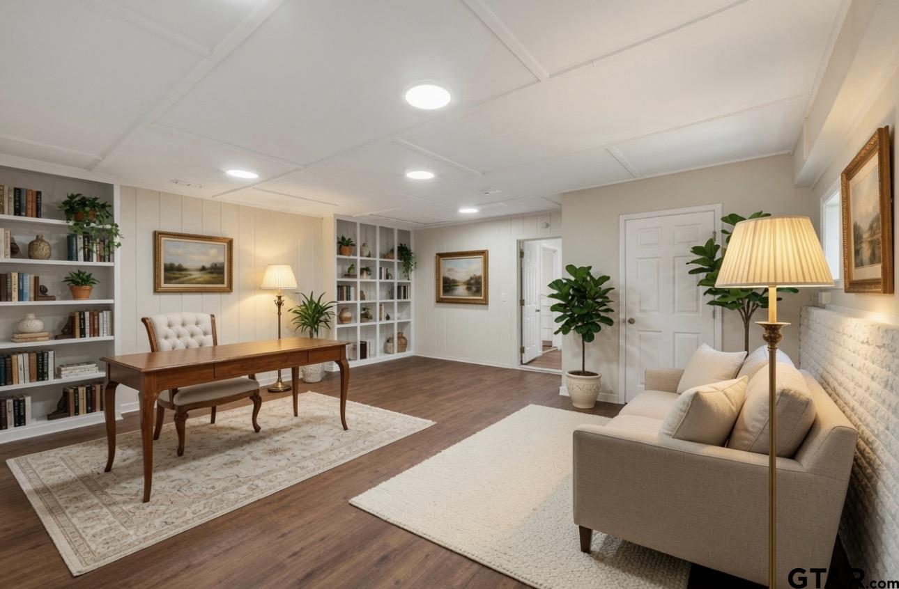 2403 Brookhaven