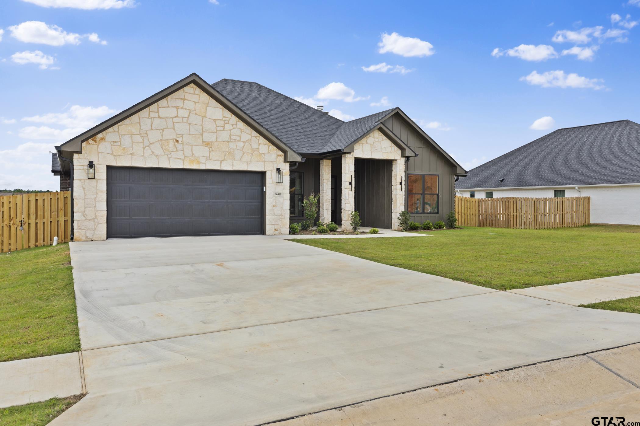 16417 Clearview Dr