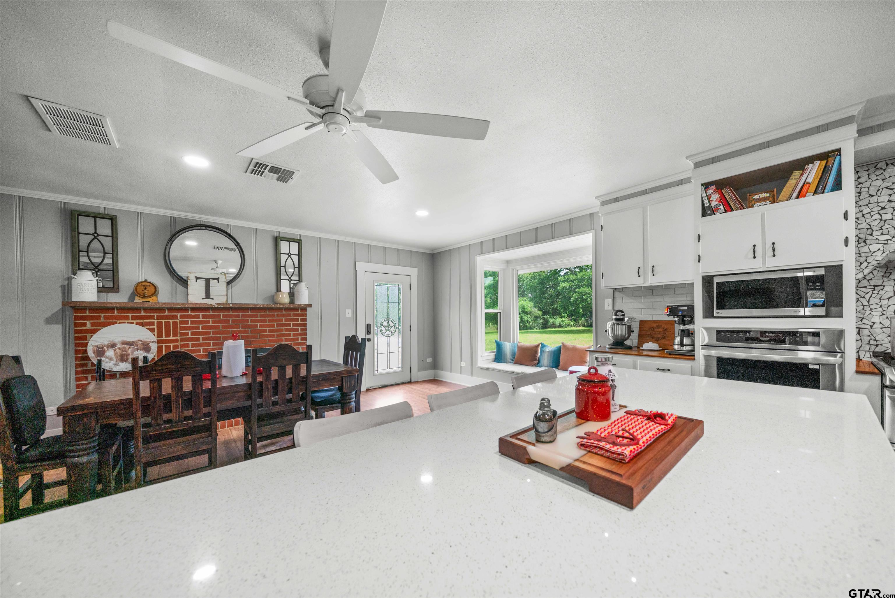 1901 Byrd Rd
