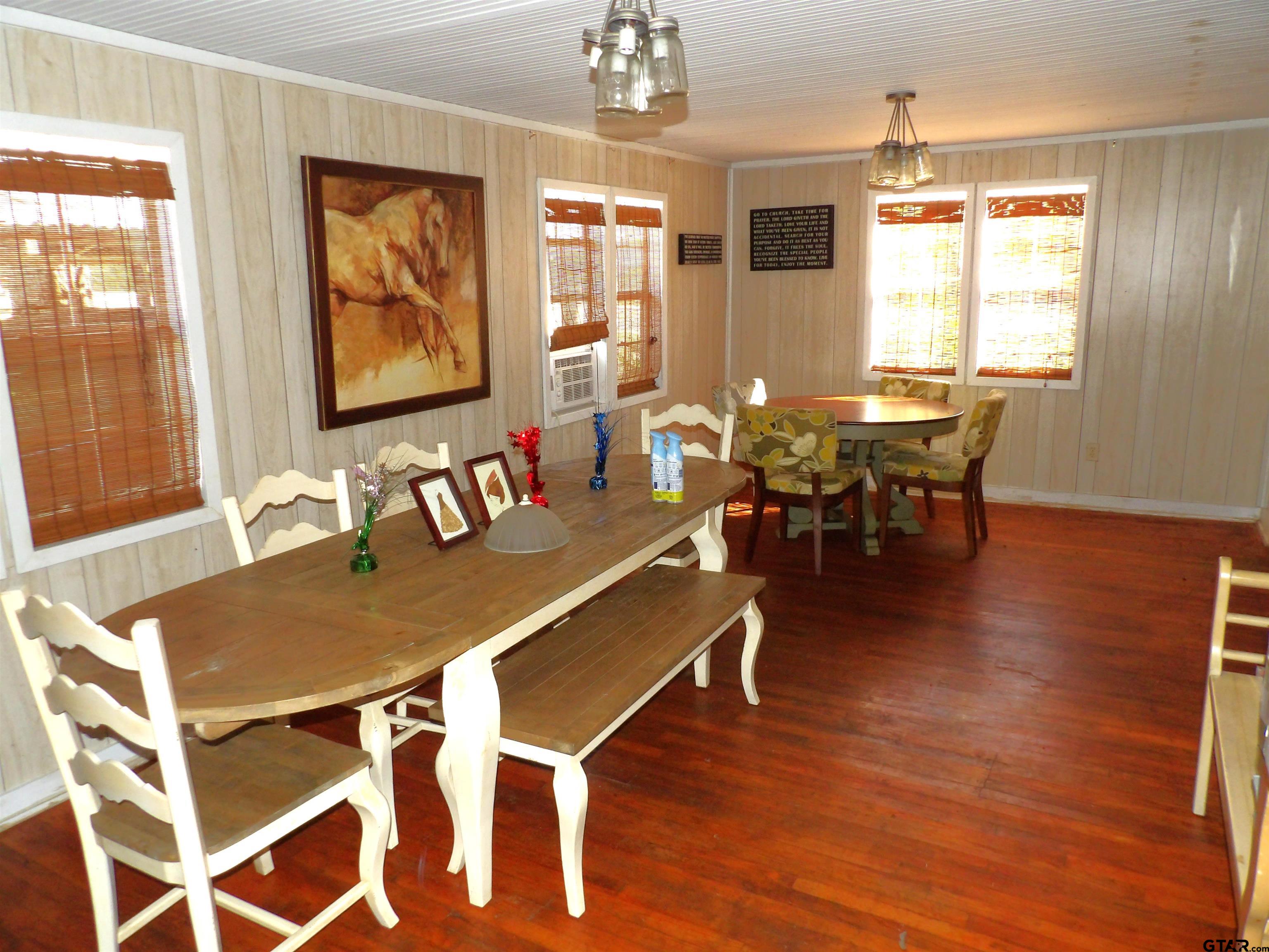 8701 E State Highway 7