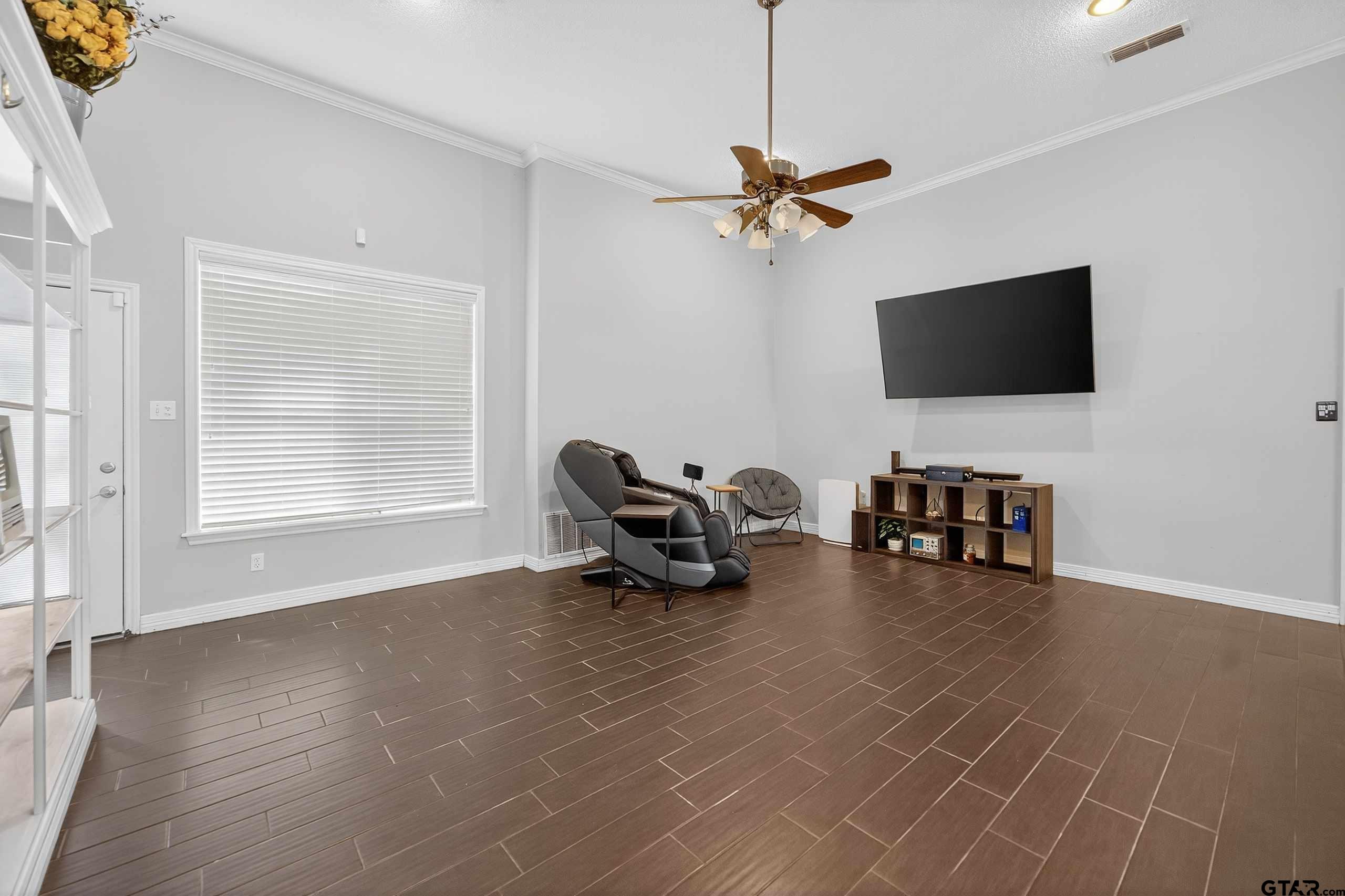 801 Beth Dr