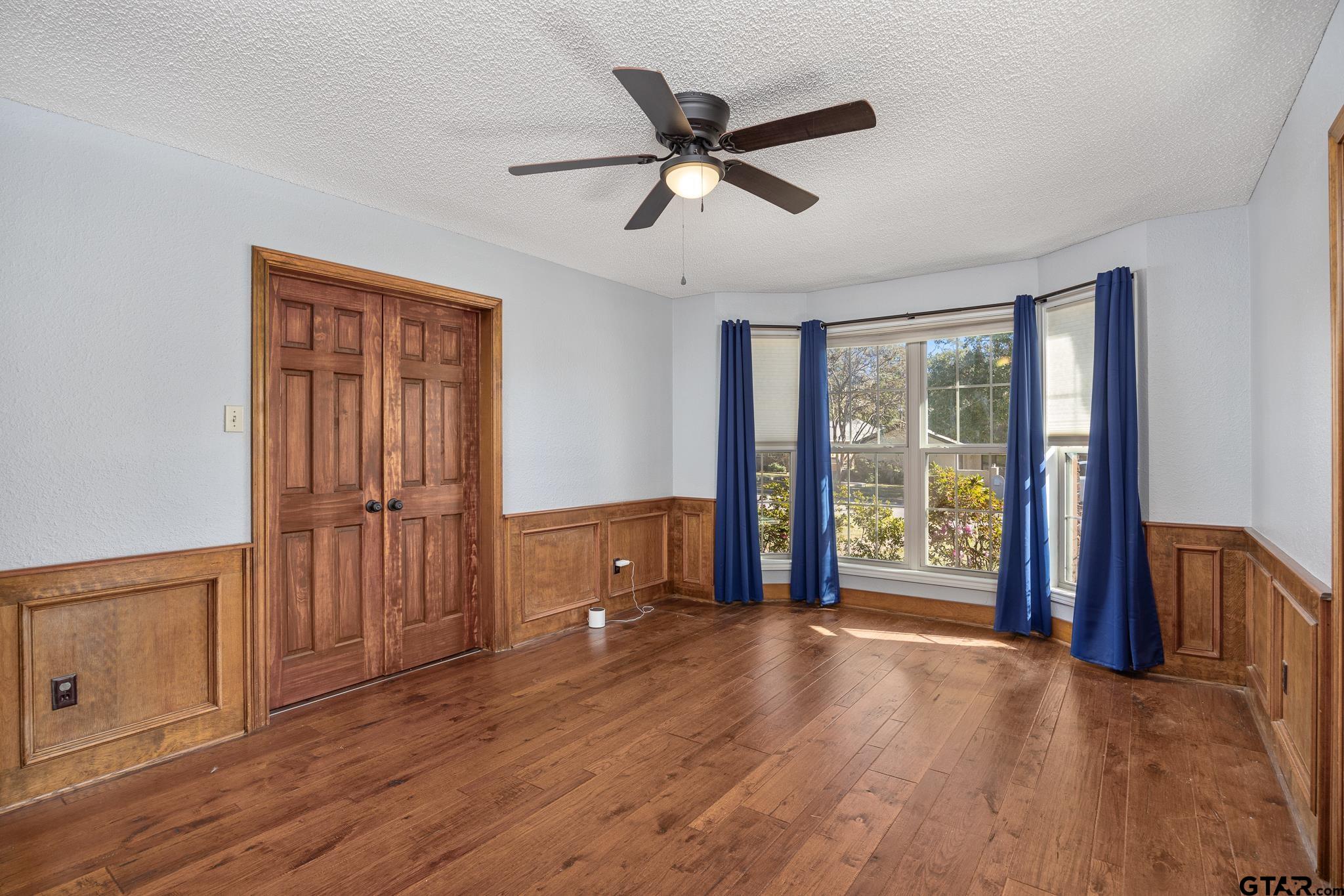 Tyler, Texas 75701, United States, 3 Bedrooms Bedrooms, ,3 BathroomsBathrooms,Residential,Active,31930